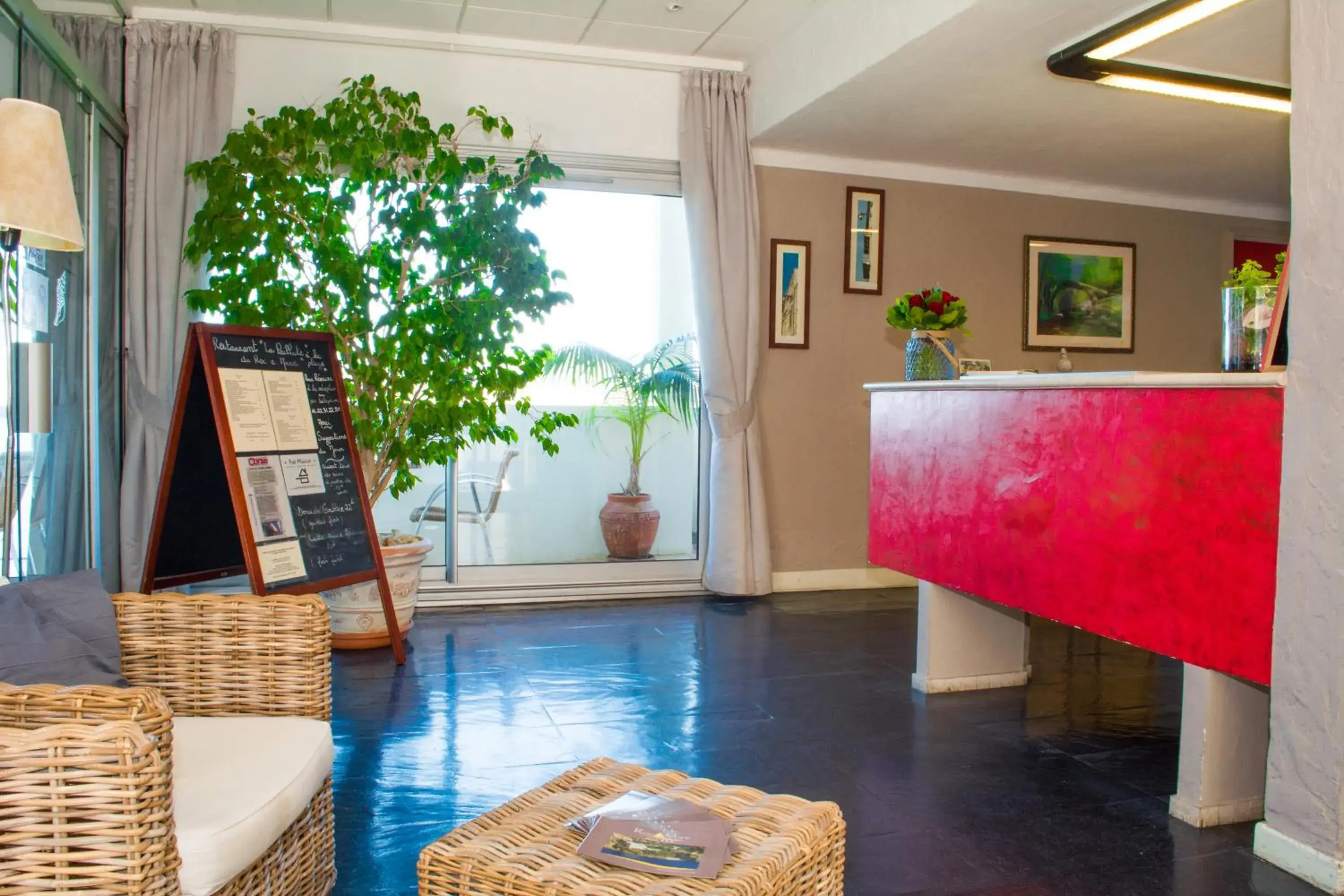 Lobby or reception in Hotel Roc E Mare Lobby or reception in Hotel Roc E Mare