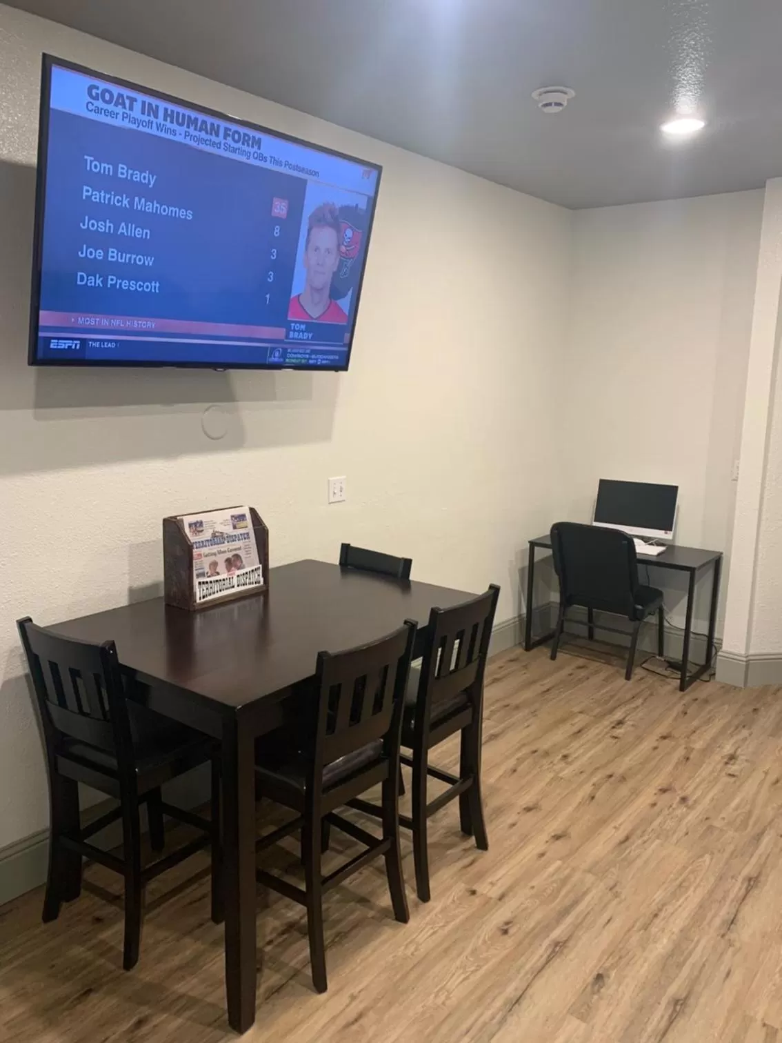 Seating area in Quality Inn Yuba City-Marysville