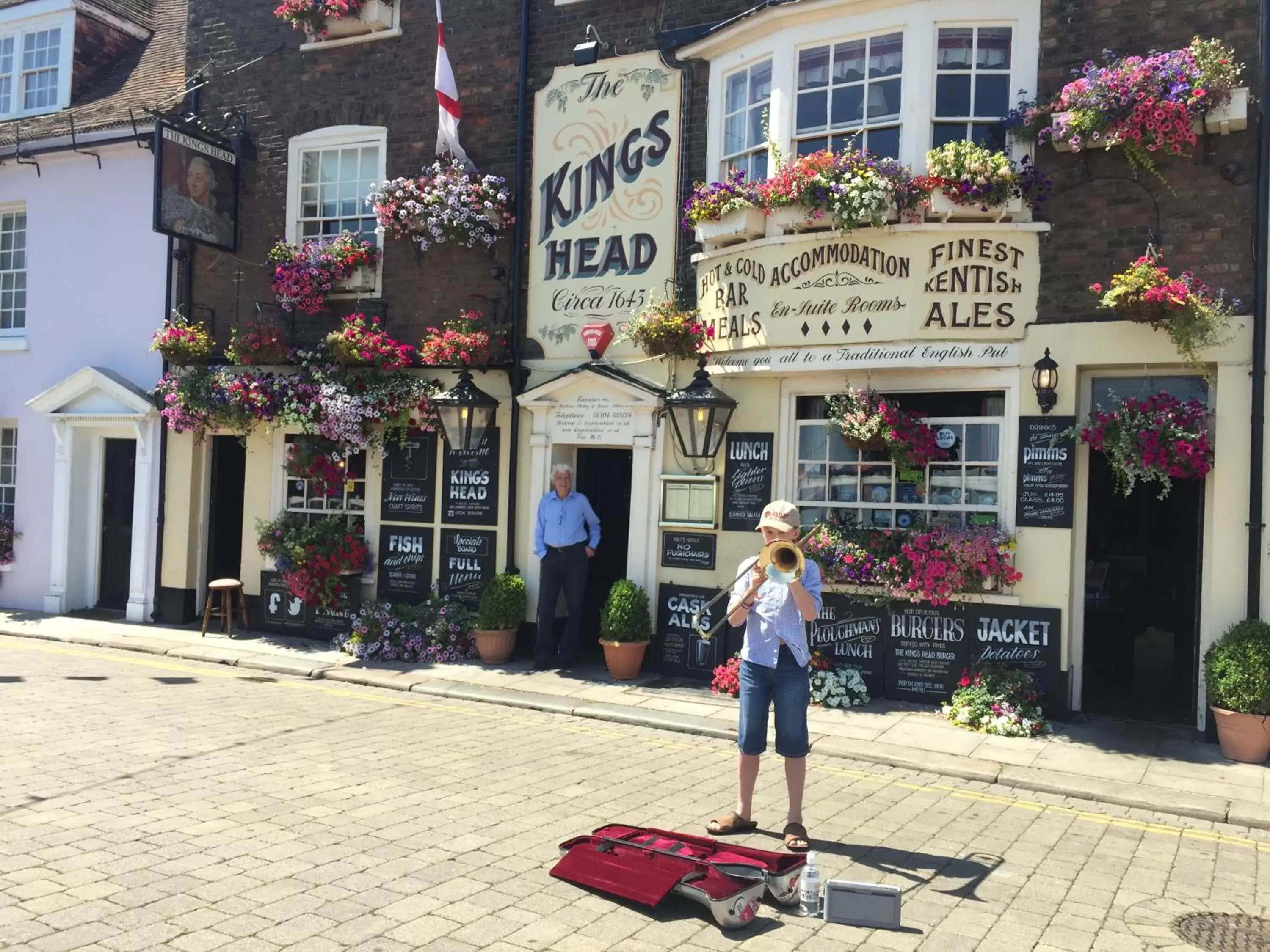 Entertainment in The Kings Head