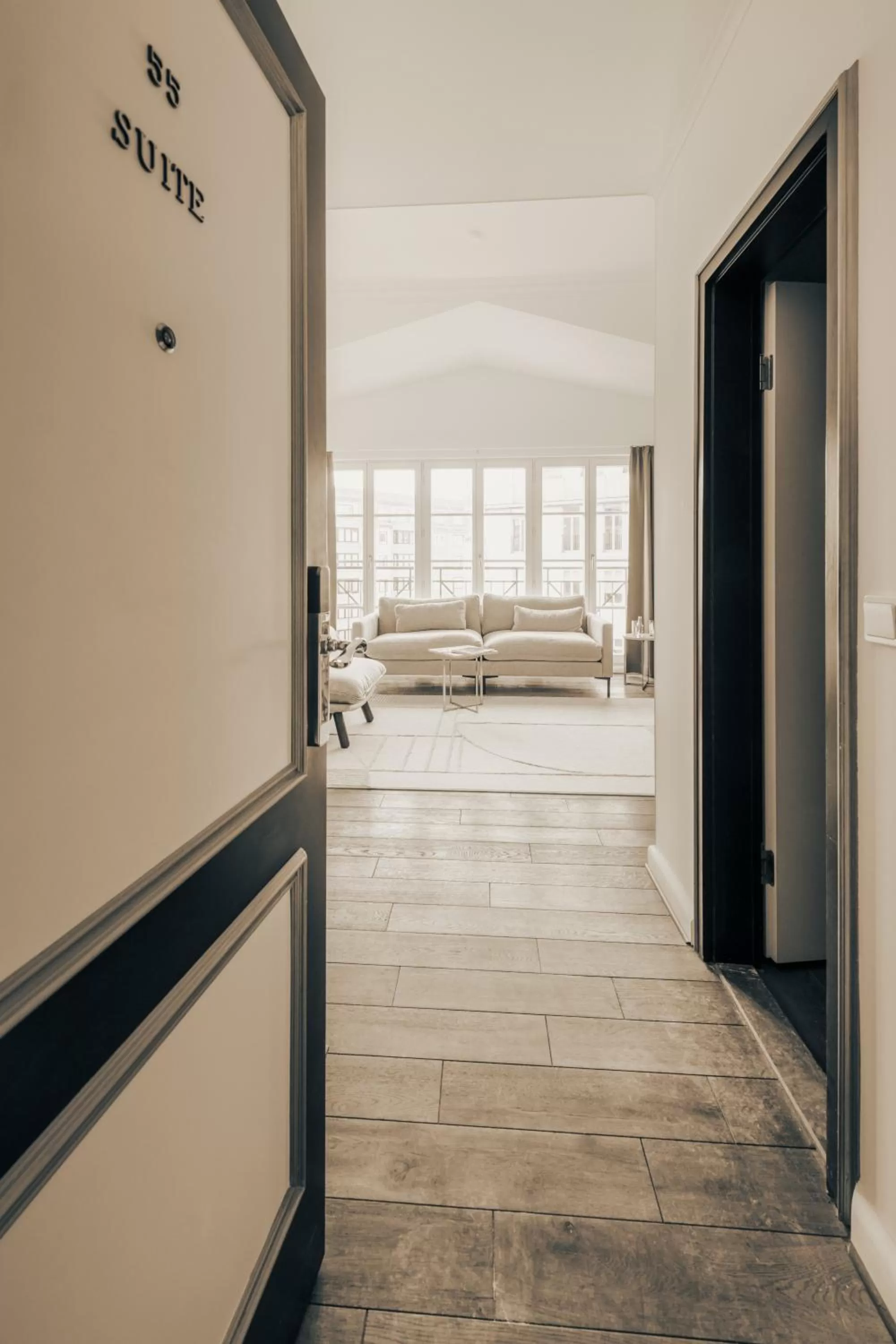 Living room, Bed in Bob W Berlin Mitte