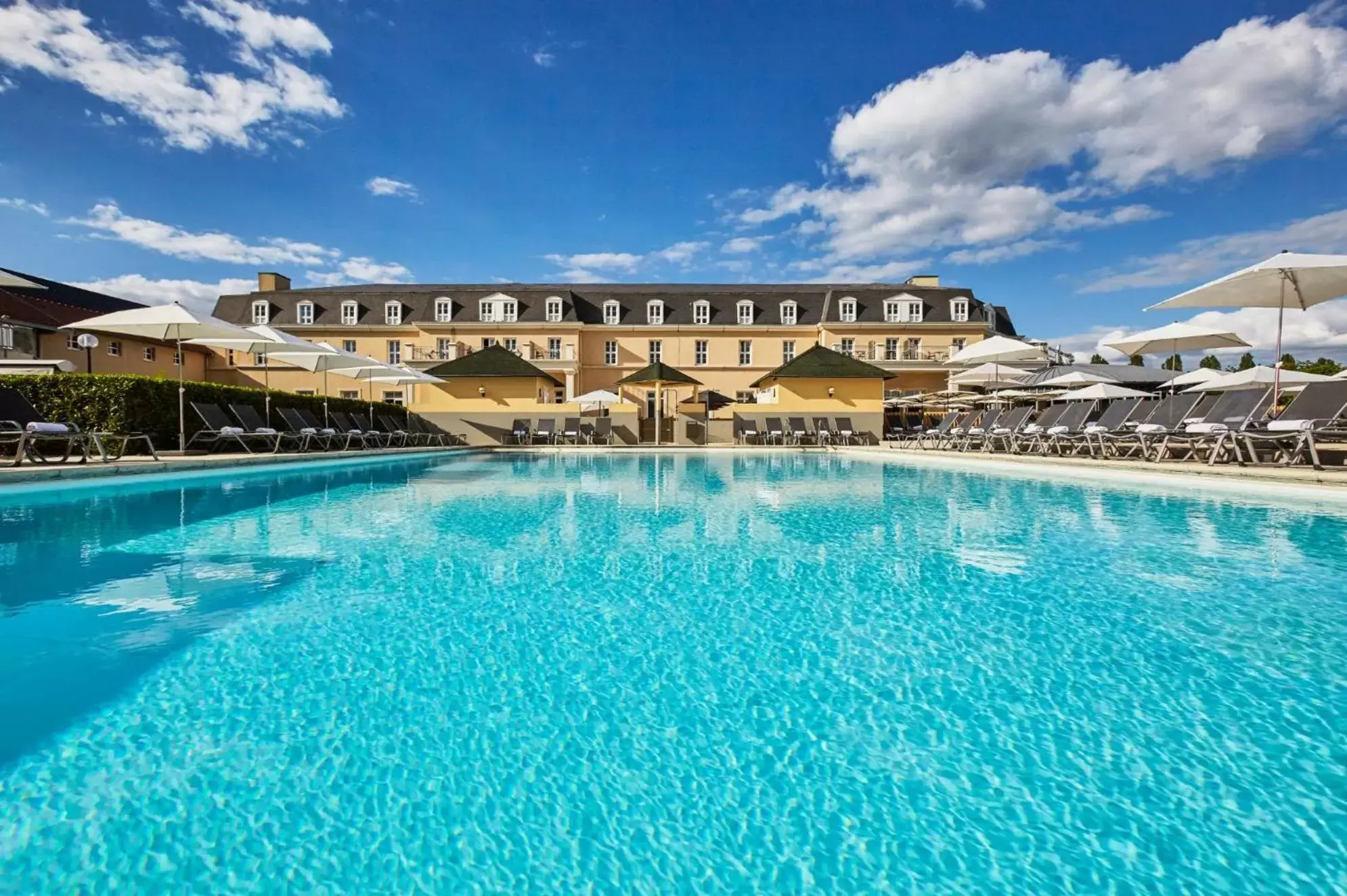 Other, Swimming Pool in Mercure Chantilly Resort & Conventions