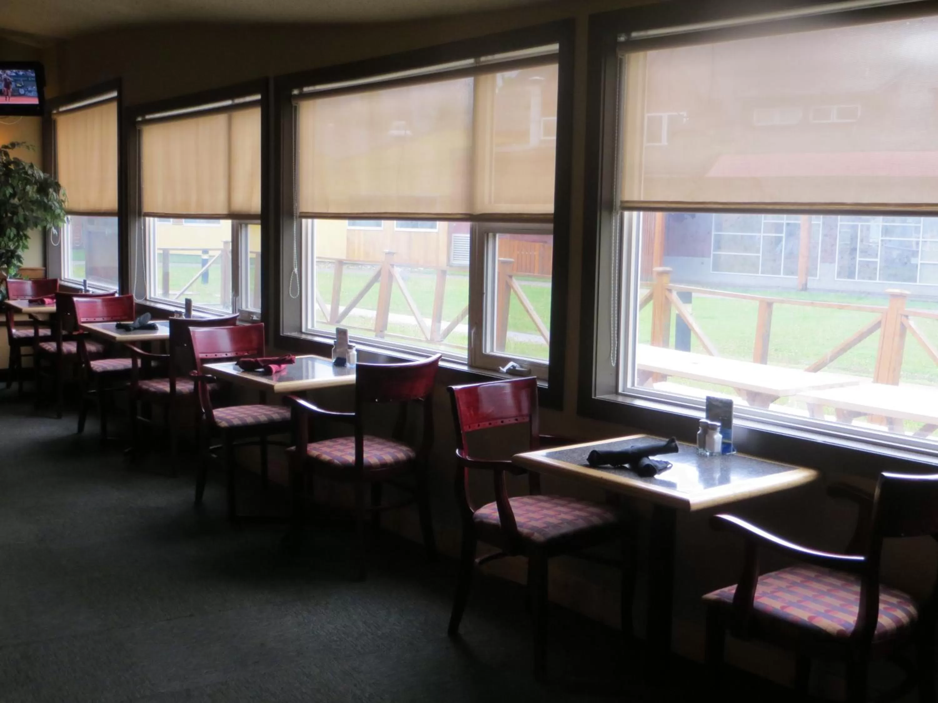 Restaurant/places to eat in Waterton Lakes Lodge Resort