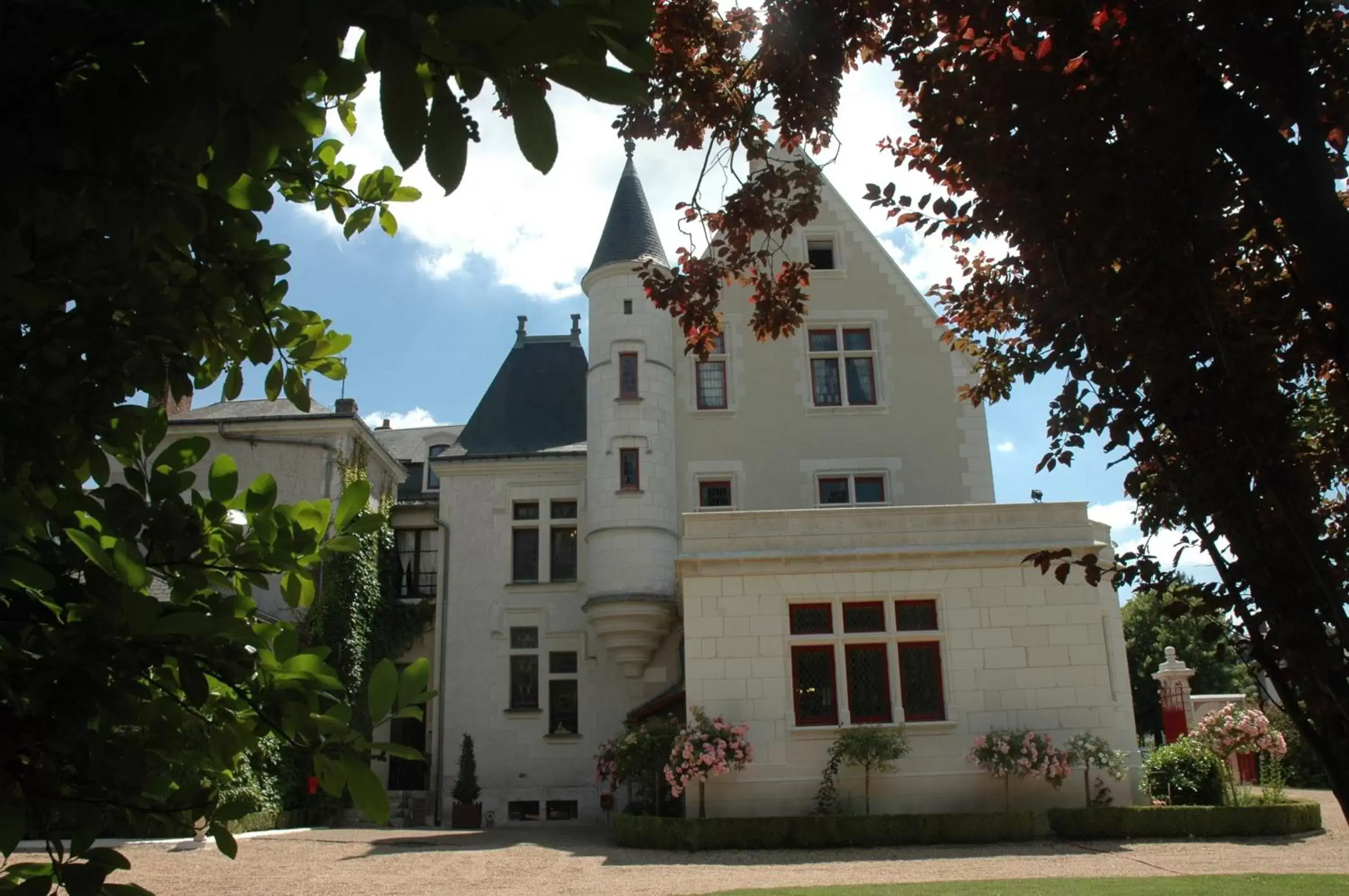 Facade/entrance, Property Building in Le Manoir Saint Thomas