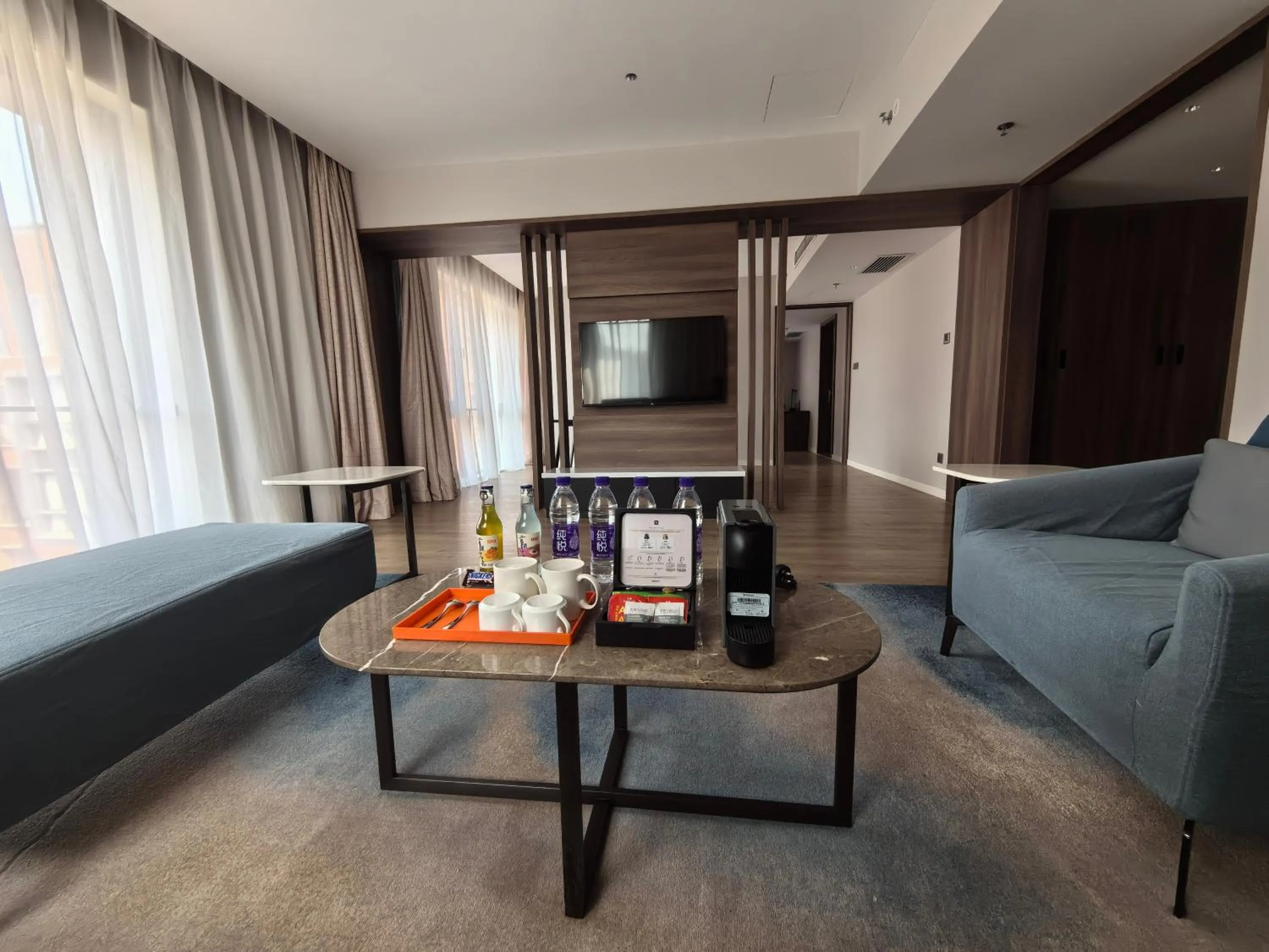 Holiday Inn Express Beijing Shijingshan Lakeview by IHG