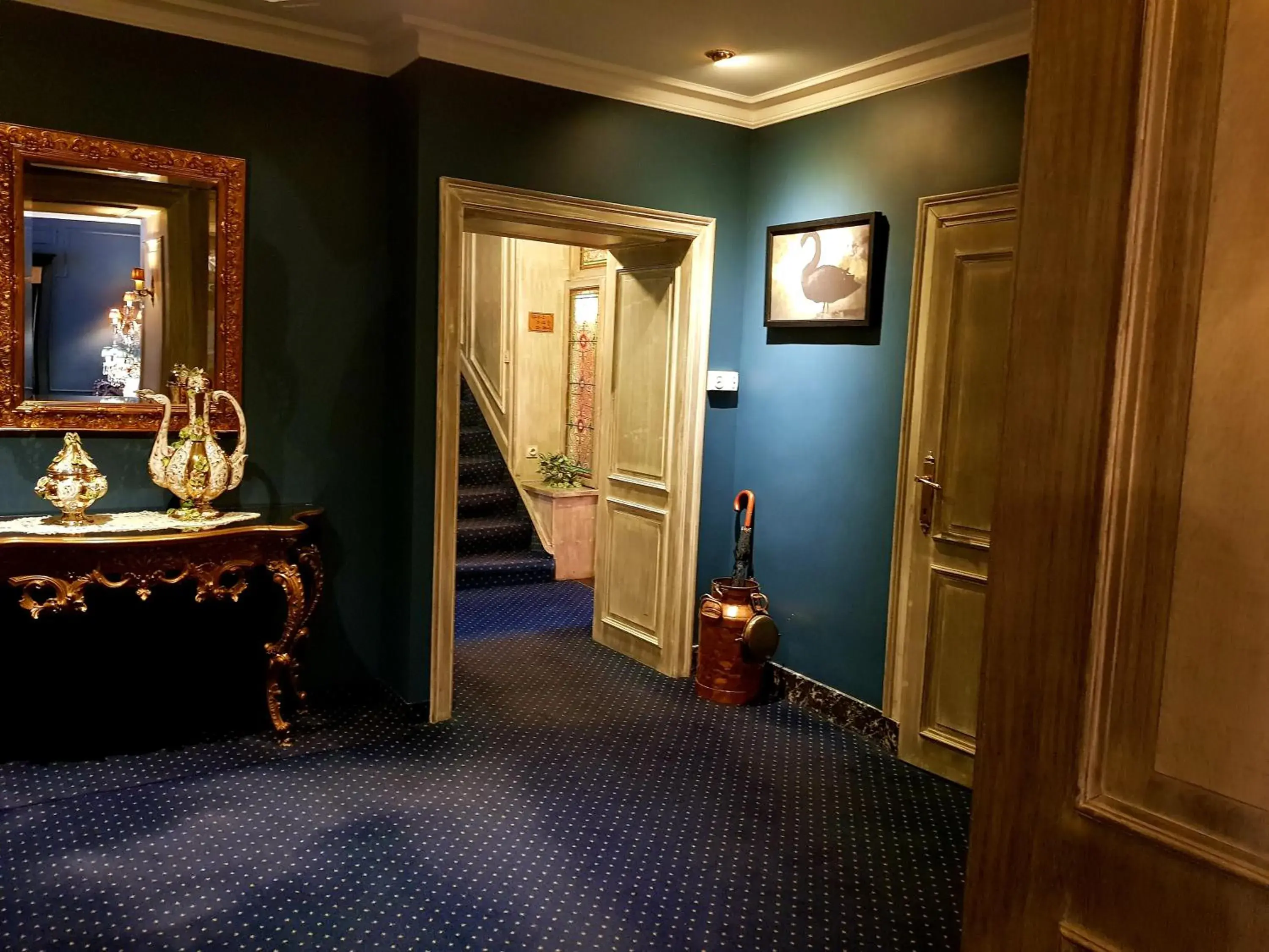 Bathroom in The Black Swan Hotel