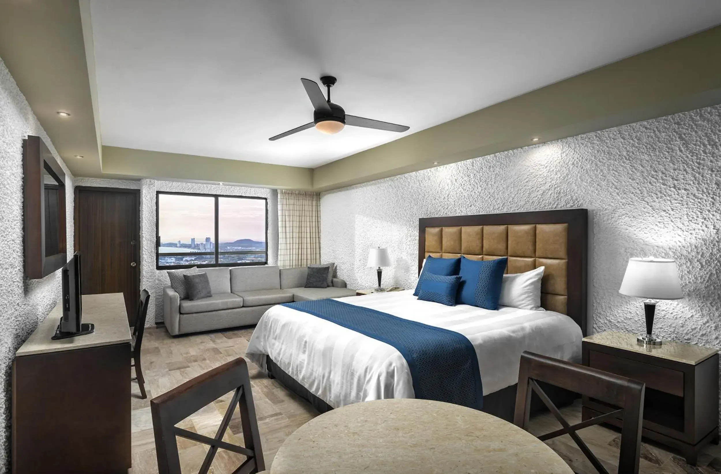 Bed in El Cid El Moro Beach Bed in El Cid El Moro Beach