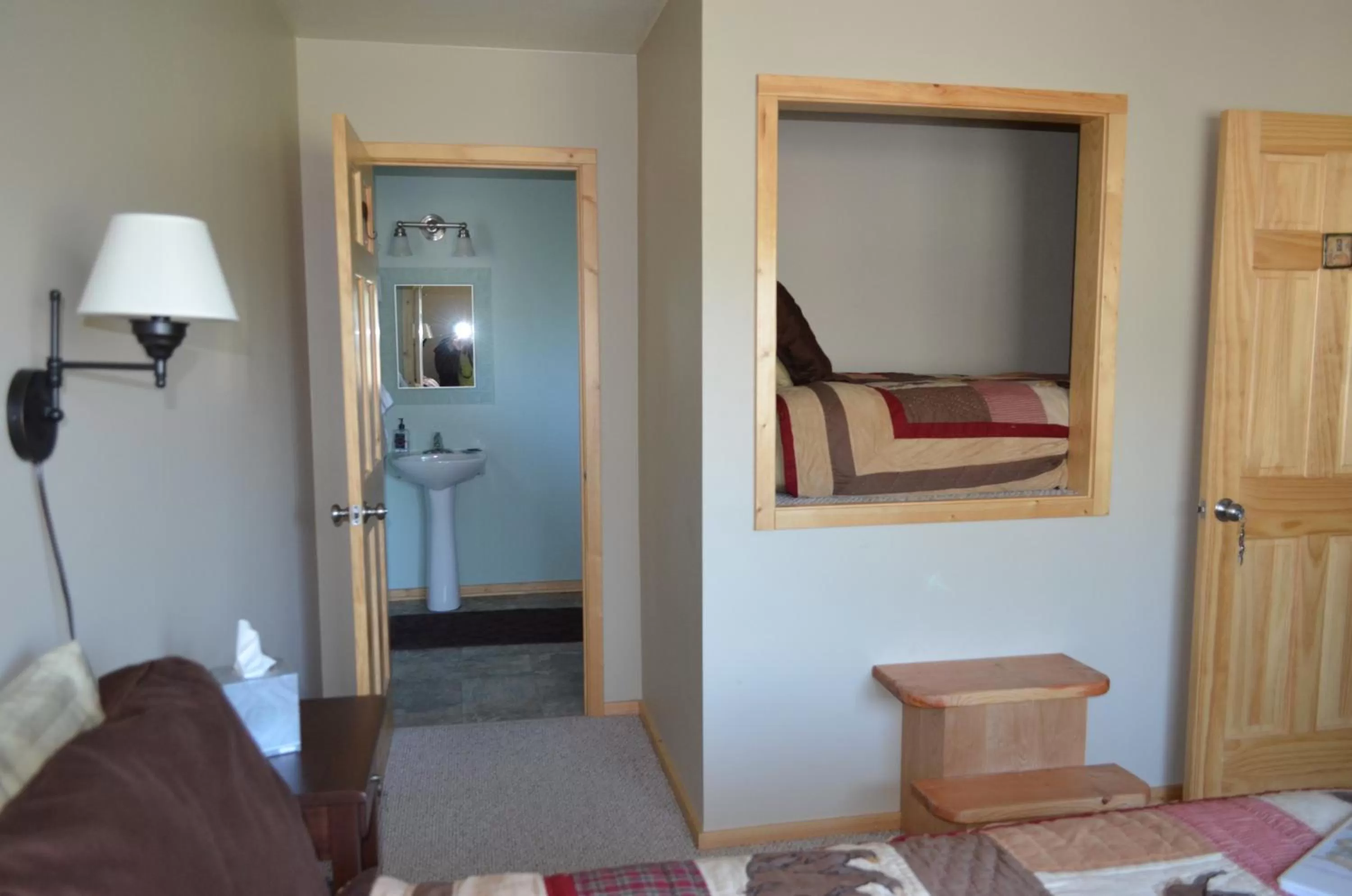 Bed in Bay Avenue Inn