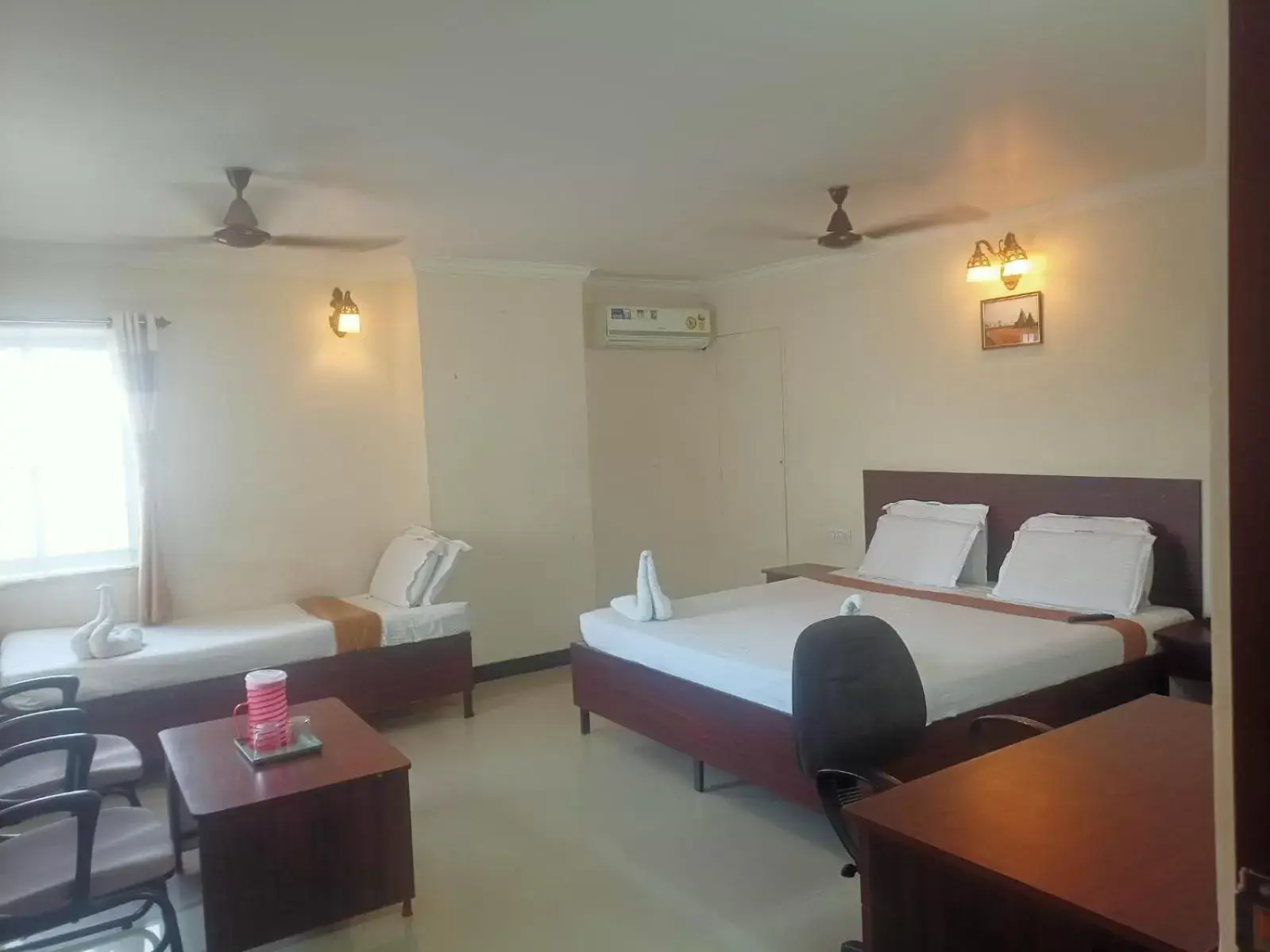 Bedroom in SKY PARK HOTELS Bedroom in SKY PARK HOTELS