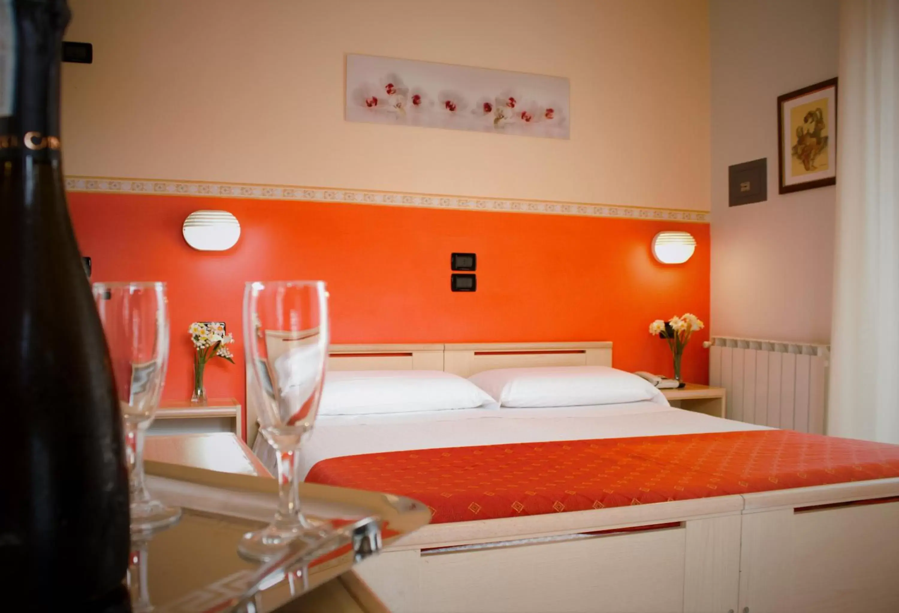 Deluxe Double or Twin Room in Hotel Monica Deluxe Double or Twin Room in Hotel Monica