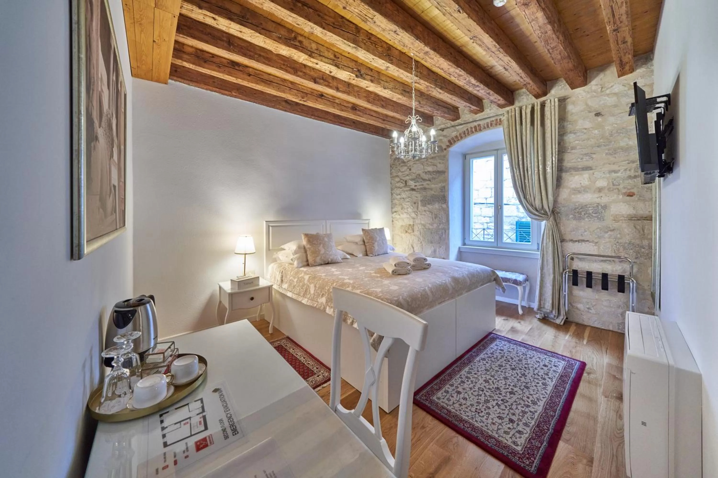 Bedroom, Bed in Villa Split Heritage Hotel