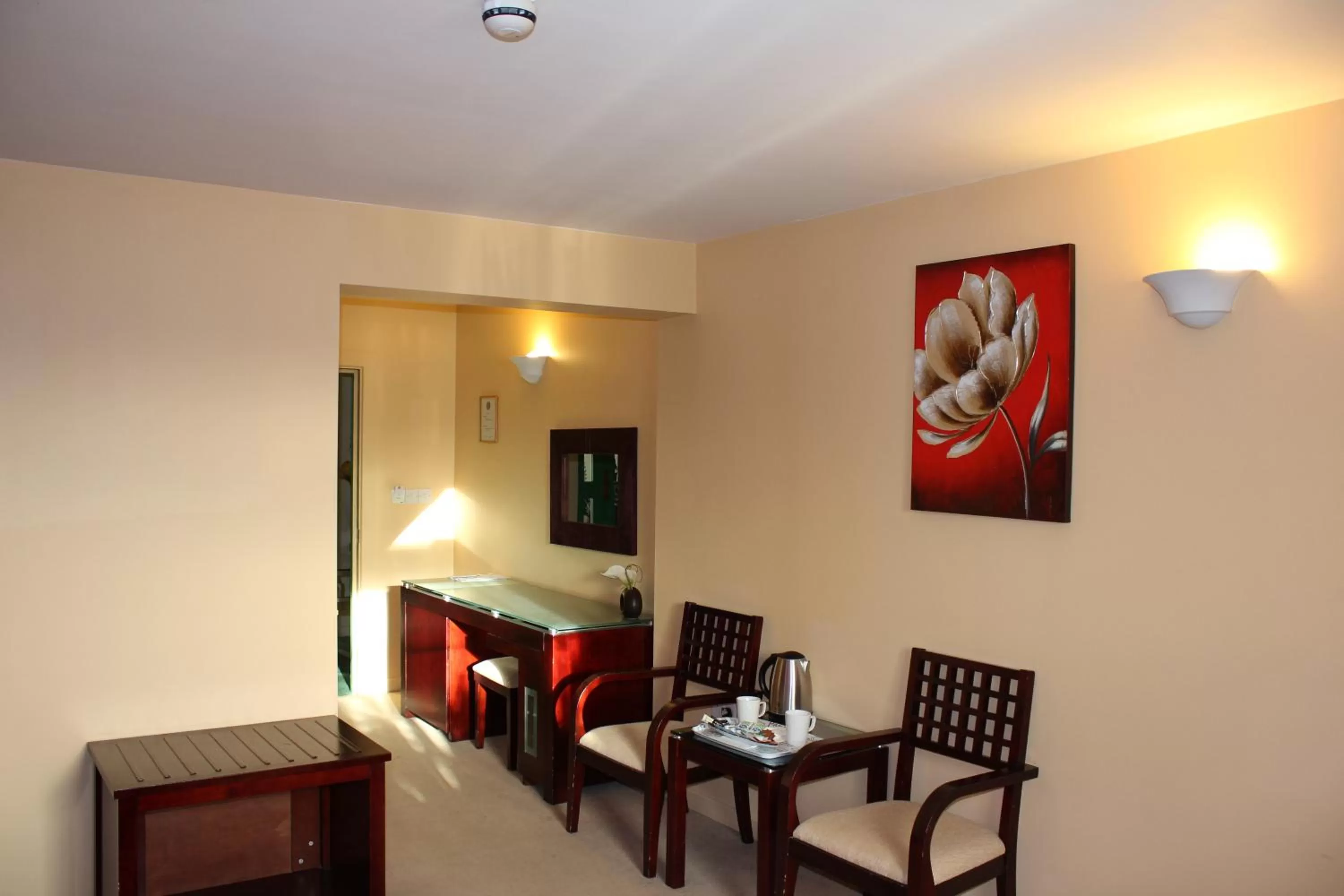 Photo of the whole room in Desalis Hotel London Stansted