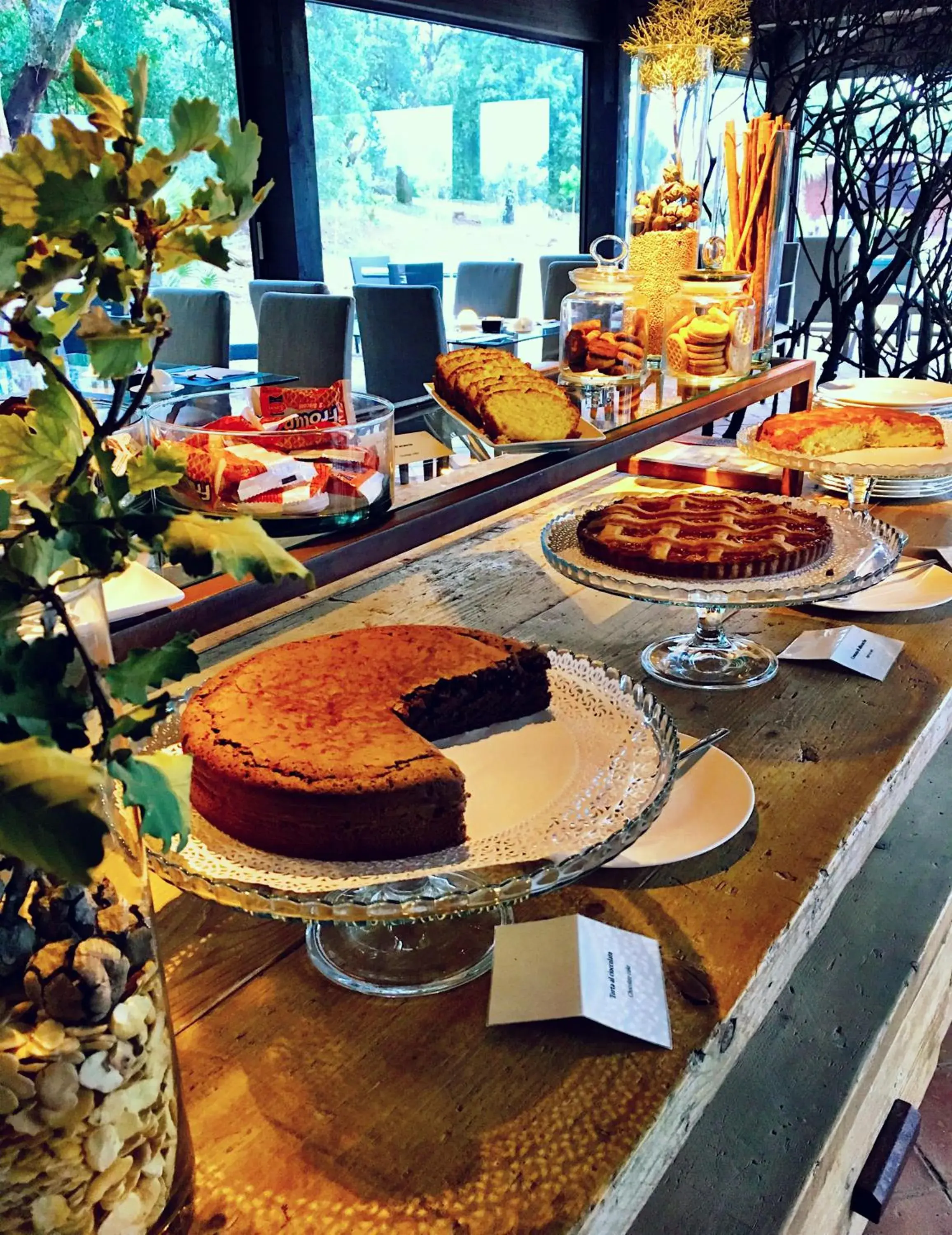 Restaurant/places to eat in Vallegrande Nature Resort by Geocharme Restaurant/places to eat in Vallegrande Nature Resort by Geocharme