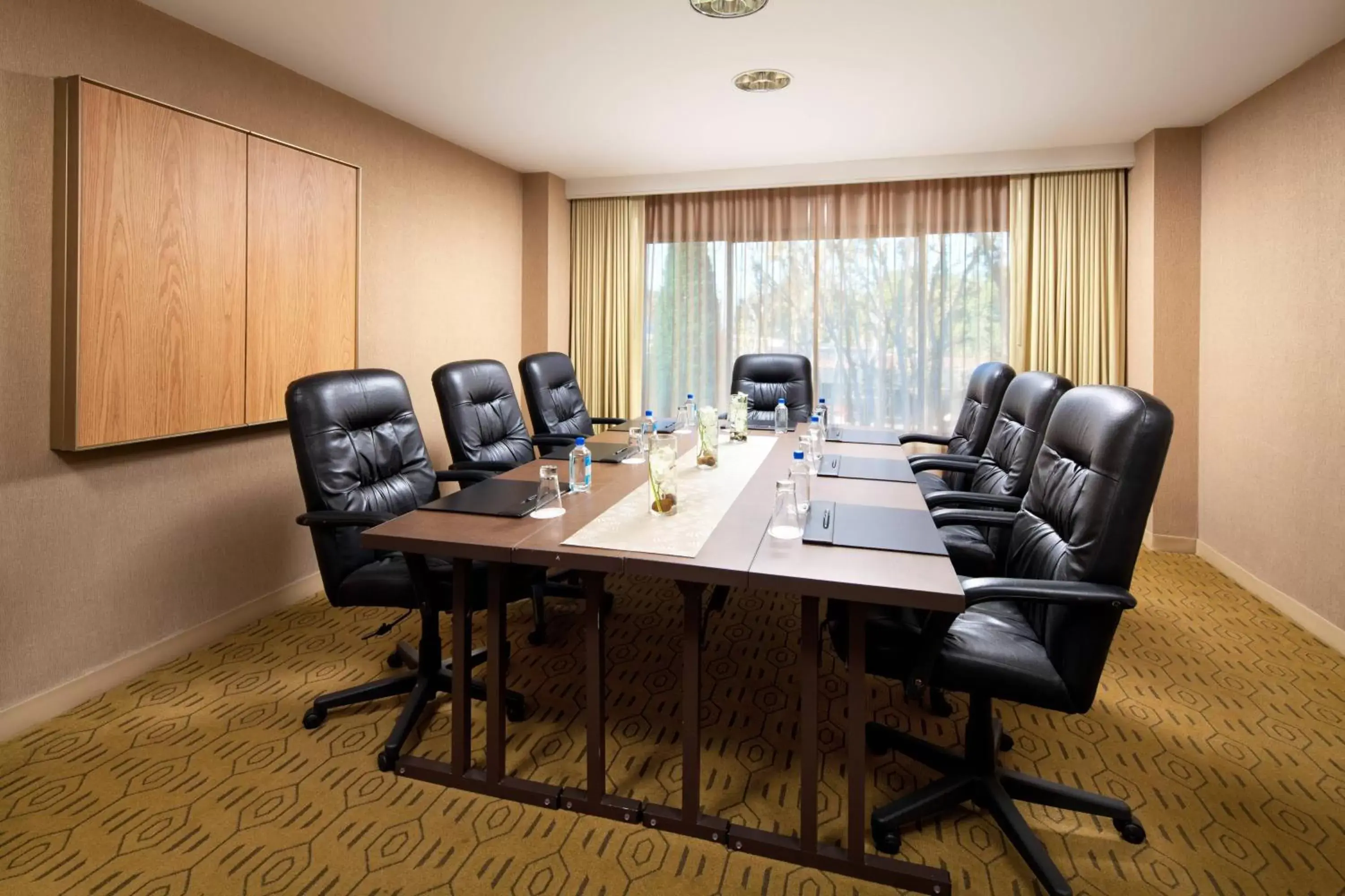 Meeting/conference room in The Westin South Coast Plaza, Costa Mesa