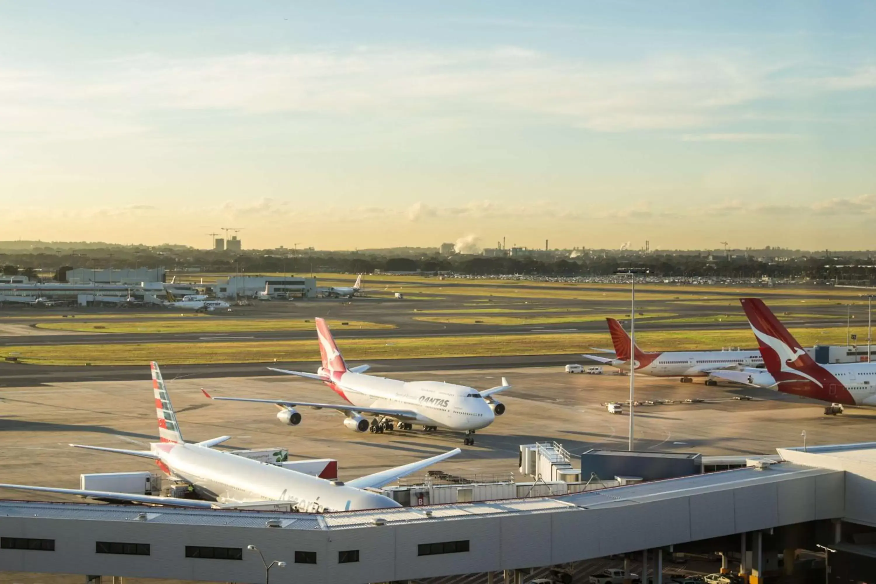 Property building in Rydges Sydney Airport Hotel