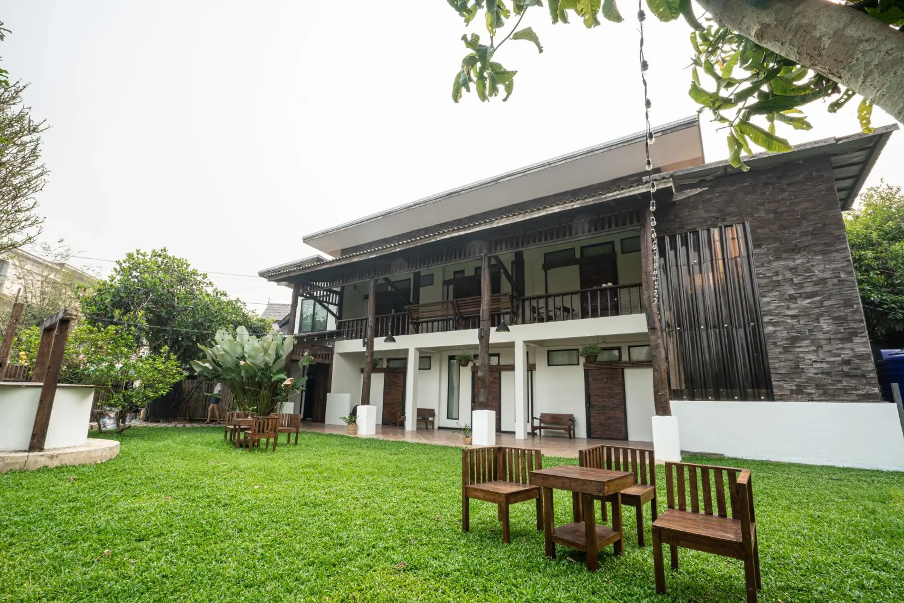 croissant hotel and cafe croissant hotel and cafe