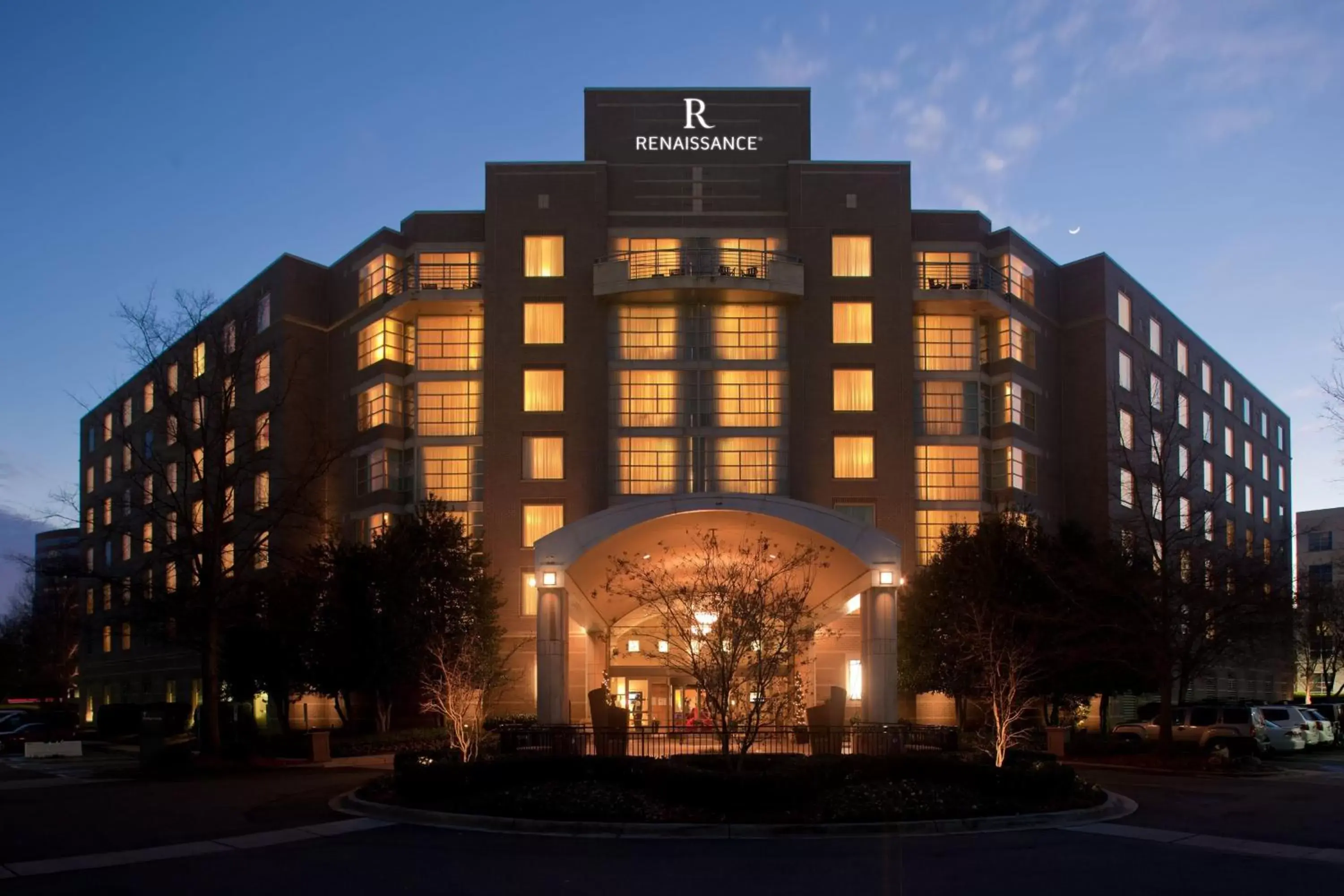 Property Building in Renaissance Charlotte SouthPark Hotel