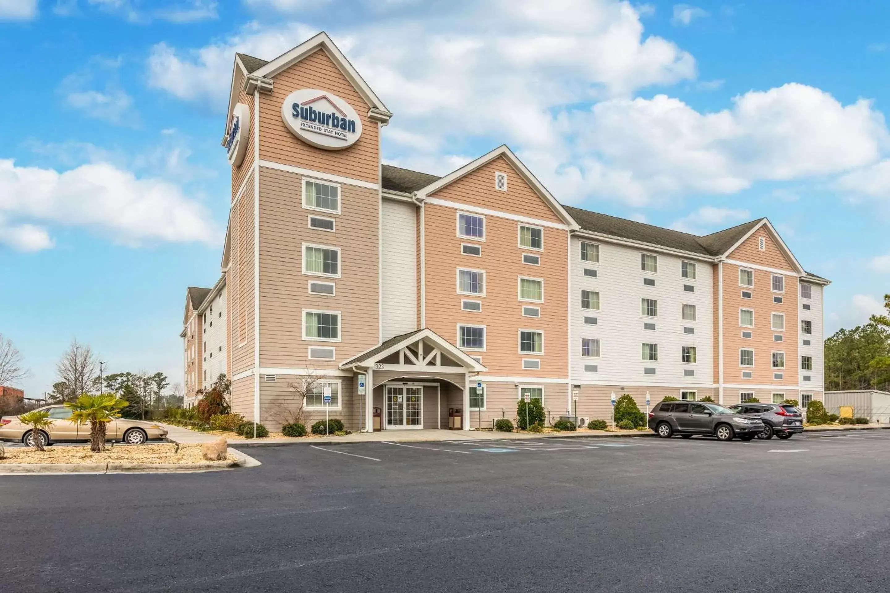 Property Building in Suburban Studios Near Camp Lejeune