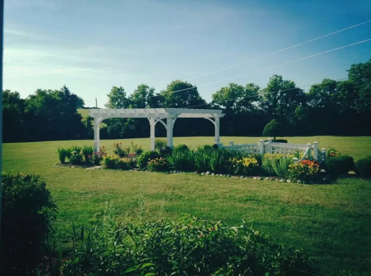 Garden in Rabbit Creek Bed & Breakfast