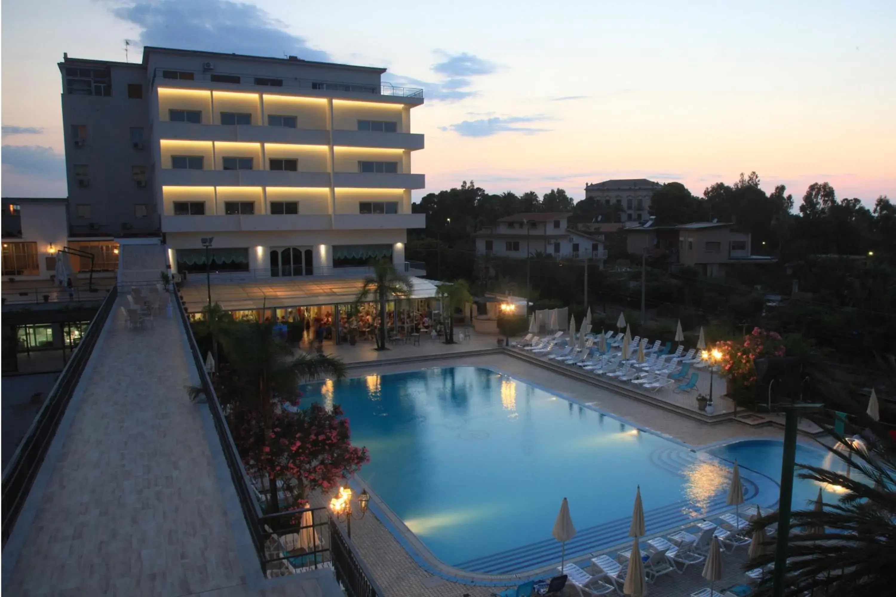 Facade/entrance, Pool View in Hotel Santa Lucia Le Sabbie d'Oro