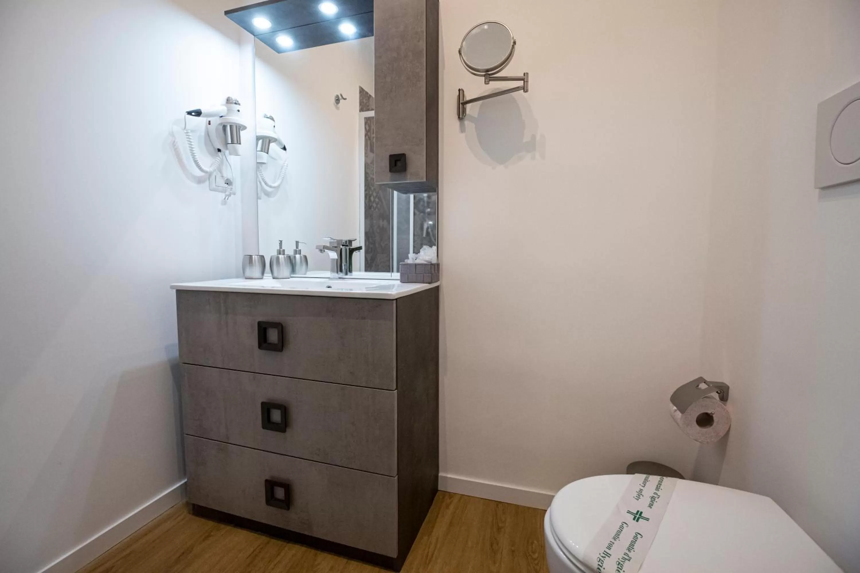 Bathroom in B&B Ventisei Scalini A Trastevere