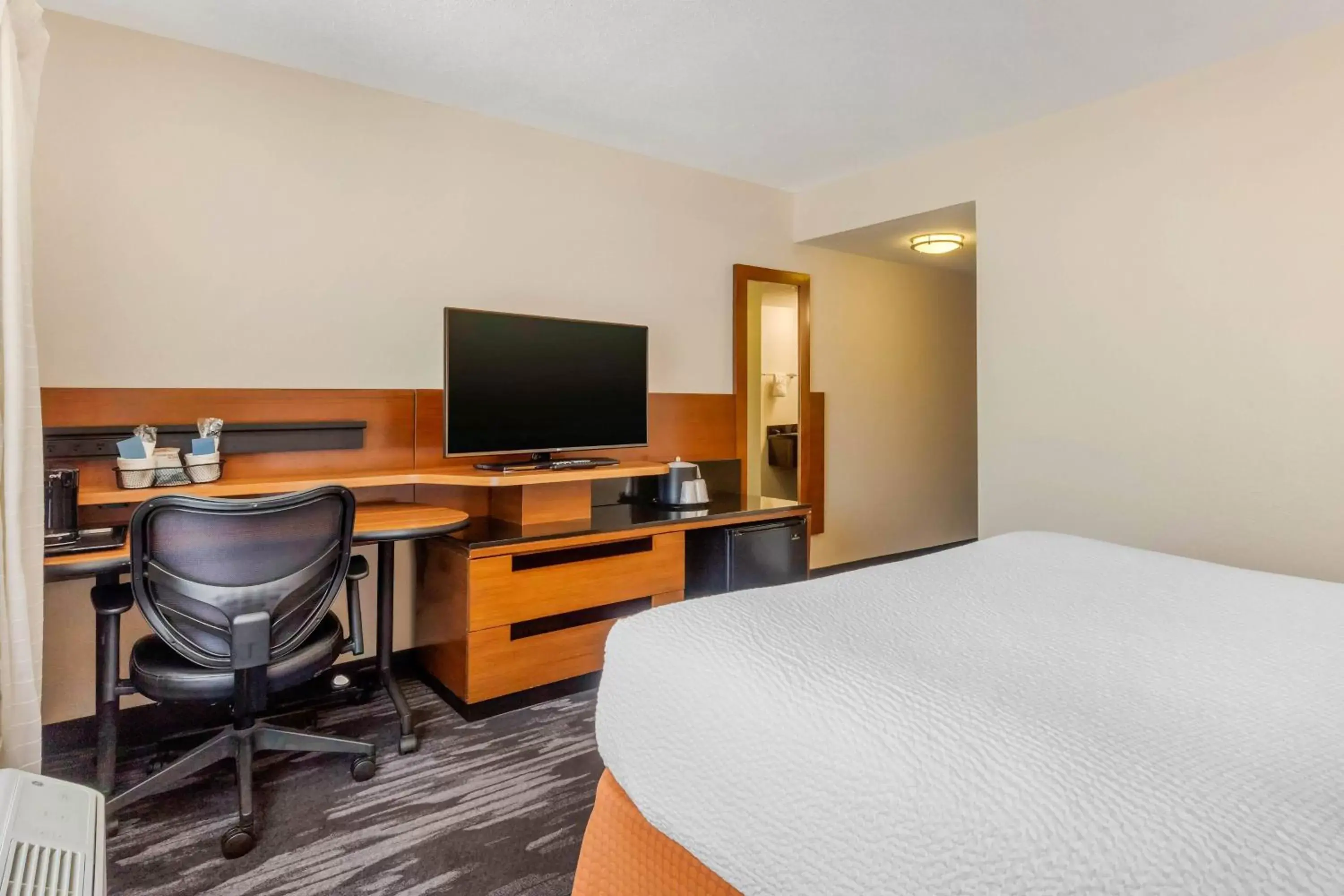 Photo of the whole room, TV/Entertainment Center in Fairfield Inn Myrtle Beach North