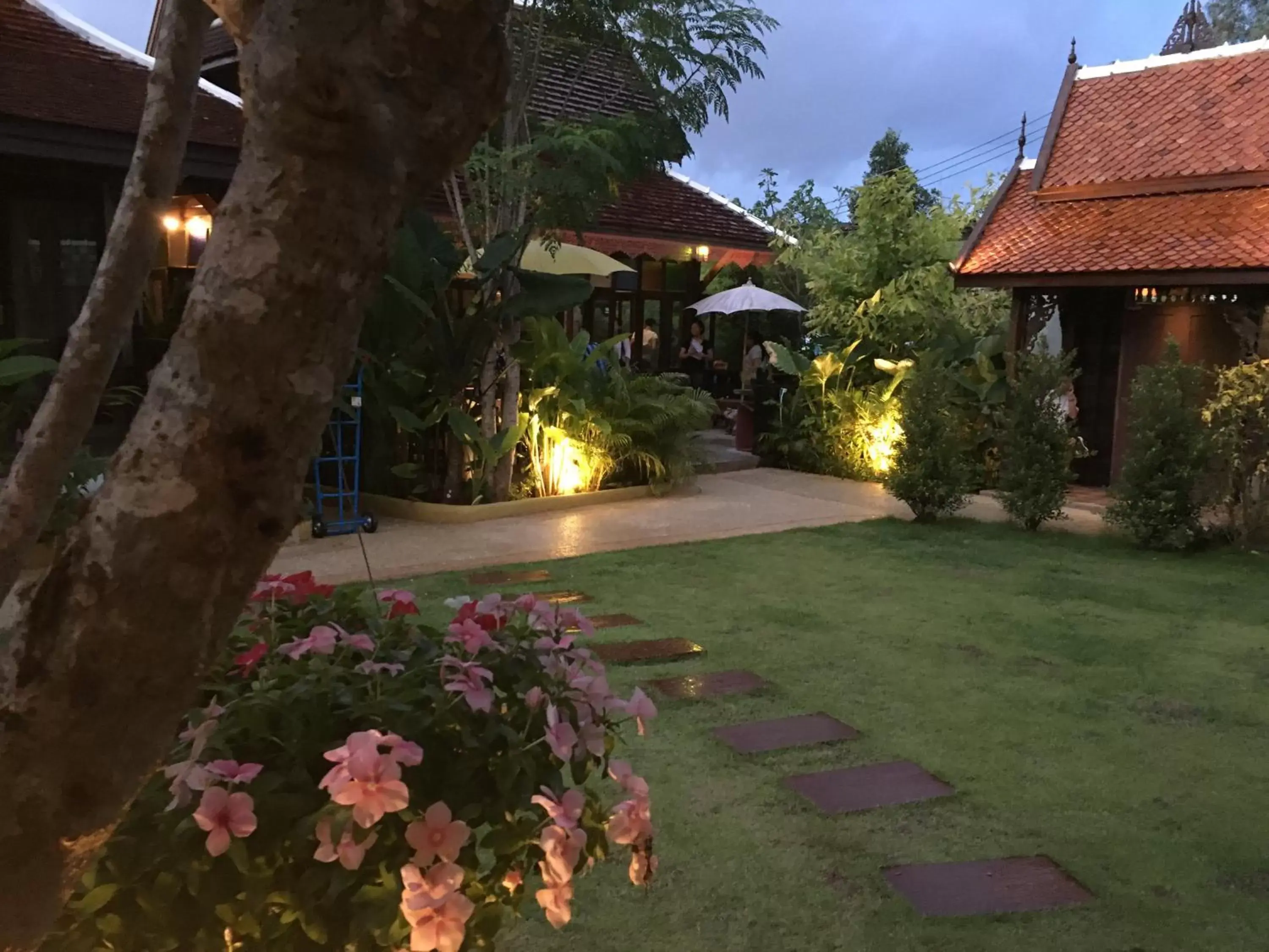 Property building, Garden in Hongkhao Village