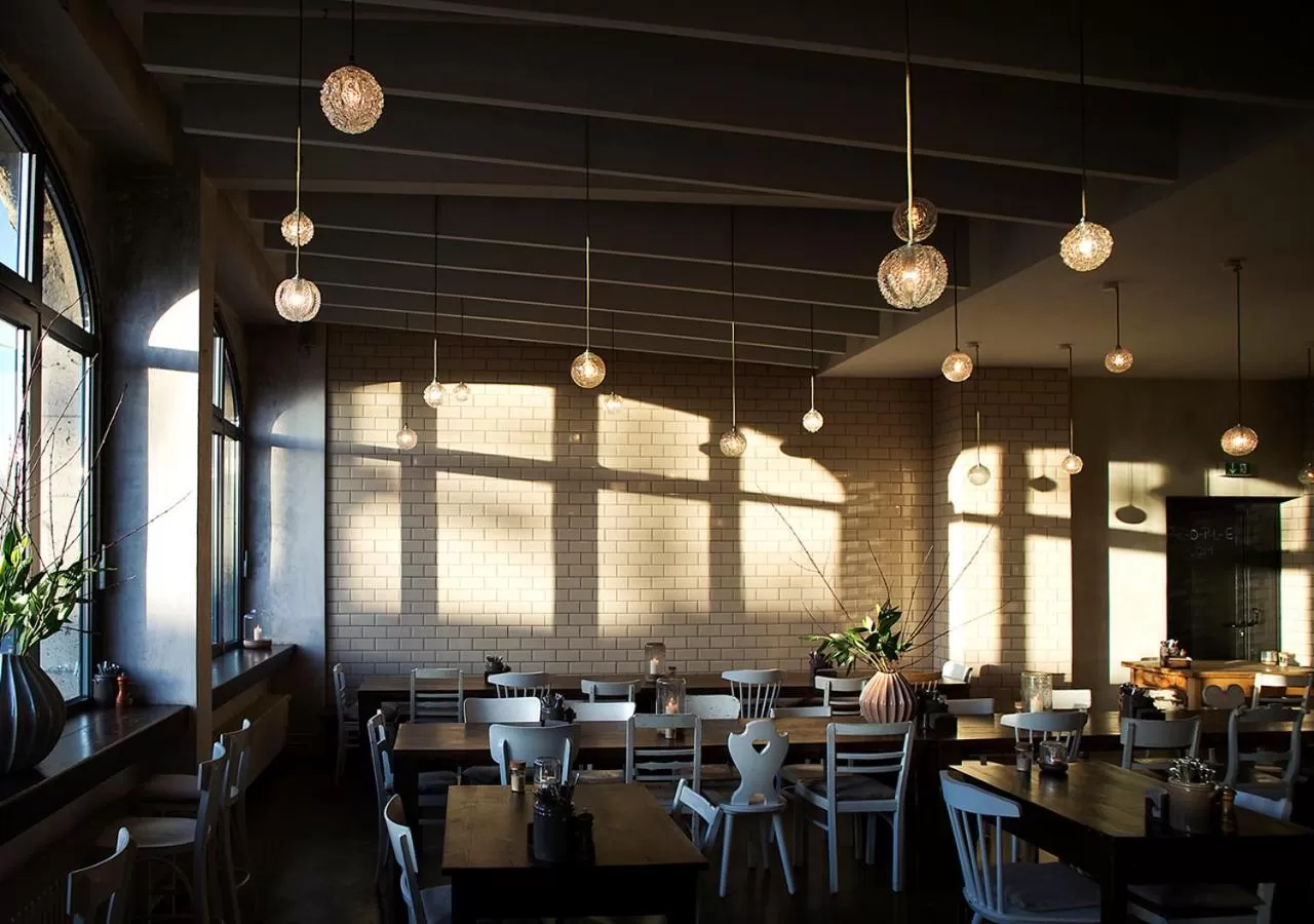 Restaurant/places to eat in Michelberger Hotel