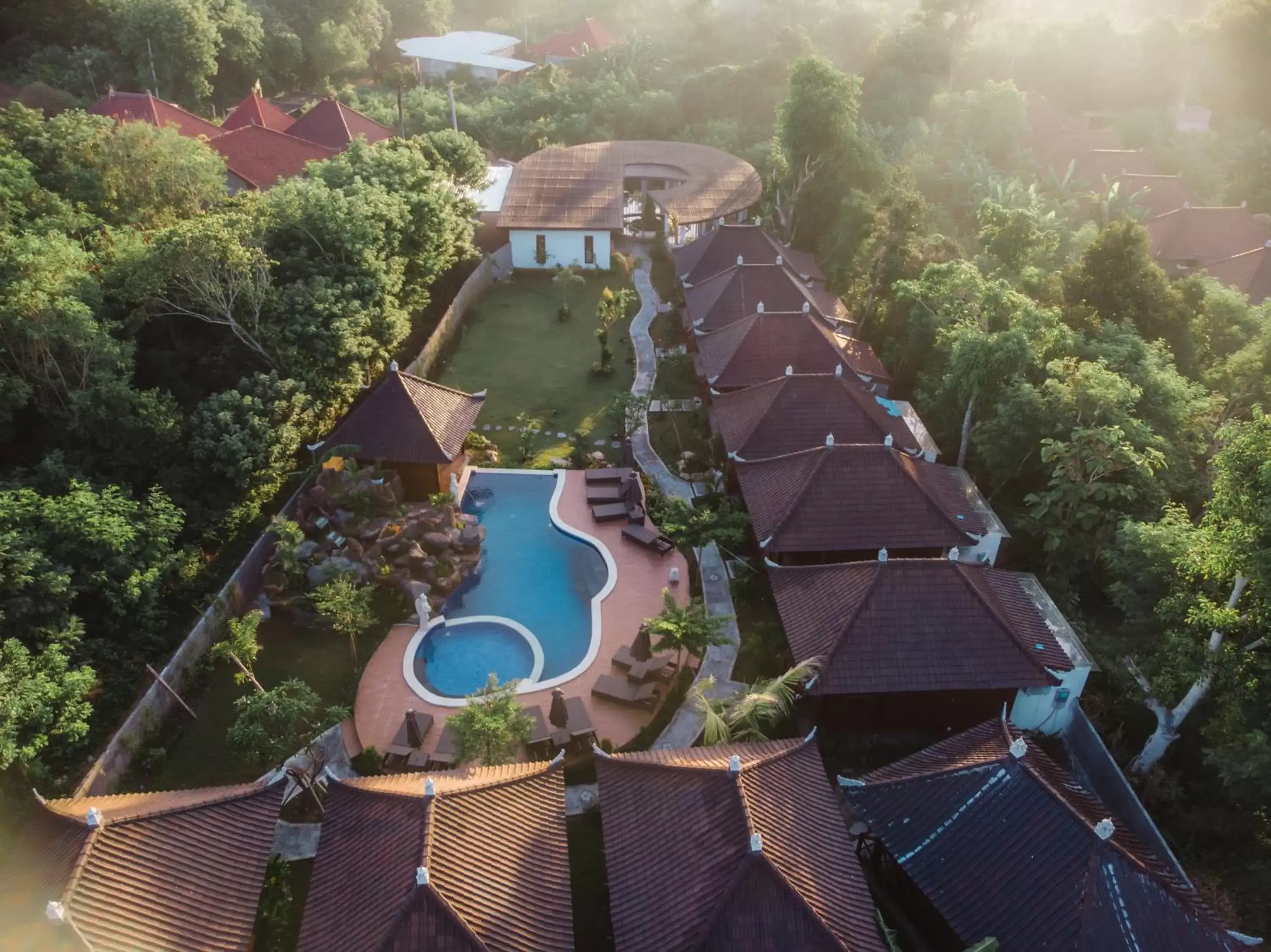 Bird's-eye View in Mamamia Island Villa