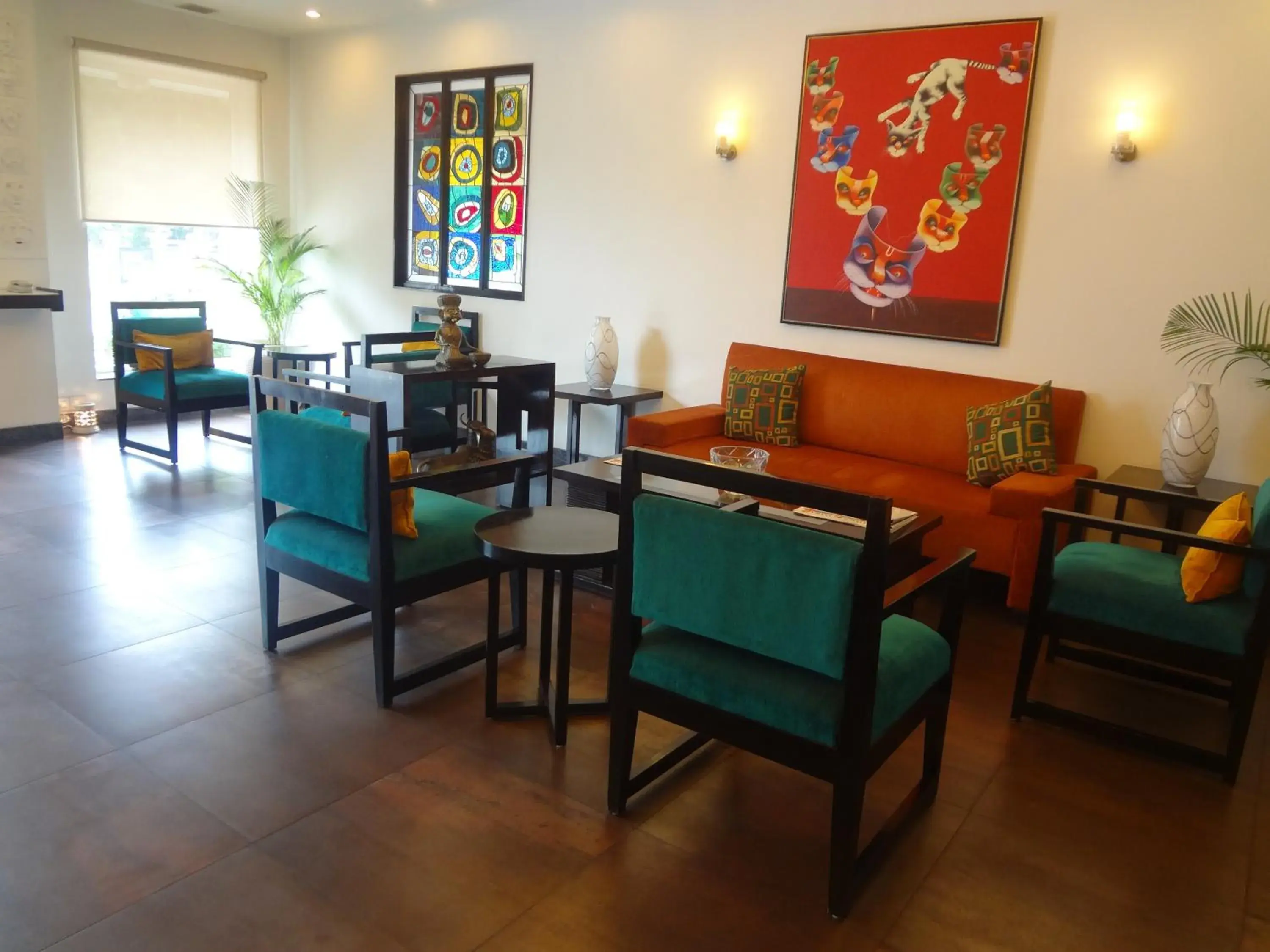 Lobby or reception, Restaurant/Places to Eat in Lemon Tree Hotel, Ahmedabad