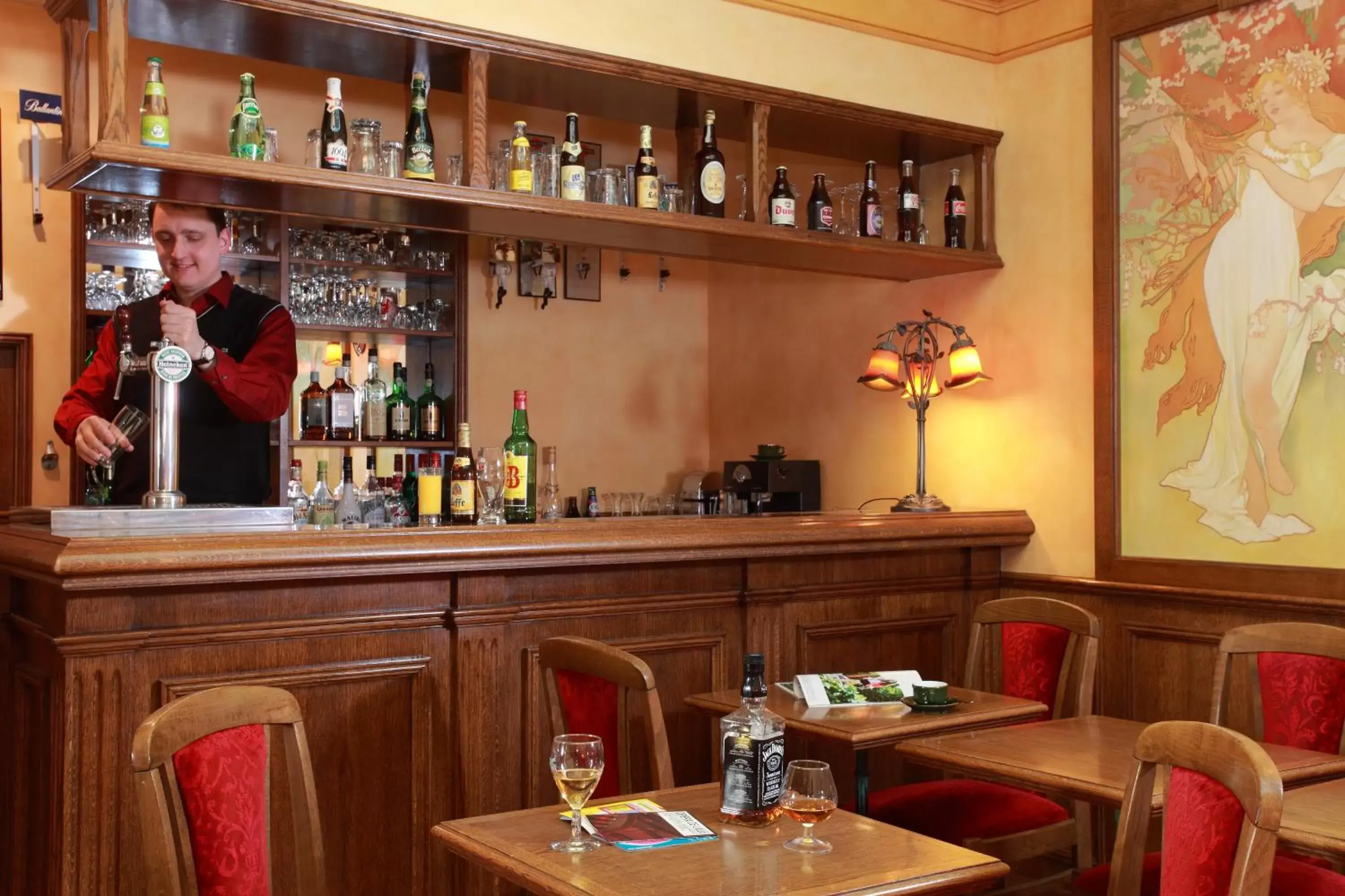 Lounge or bar, Lounge/Bar in Hotel De La Paix