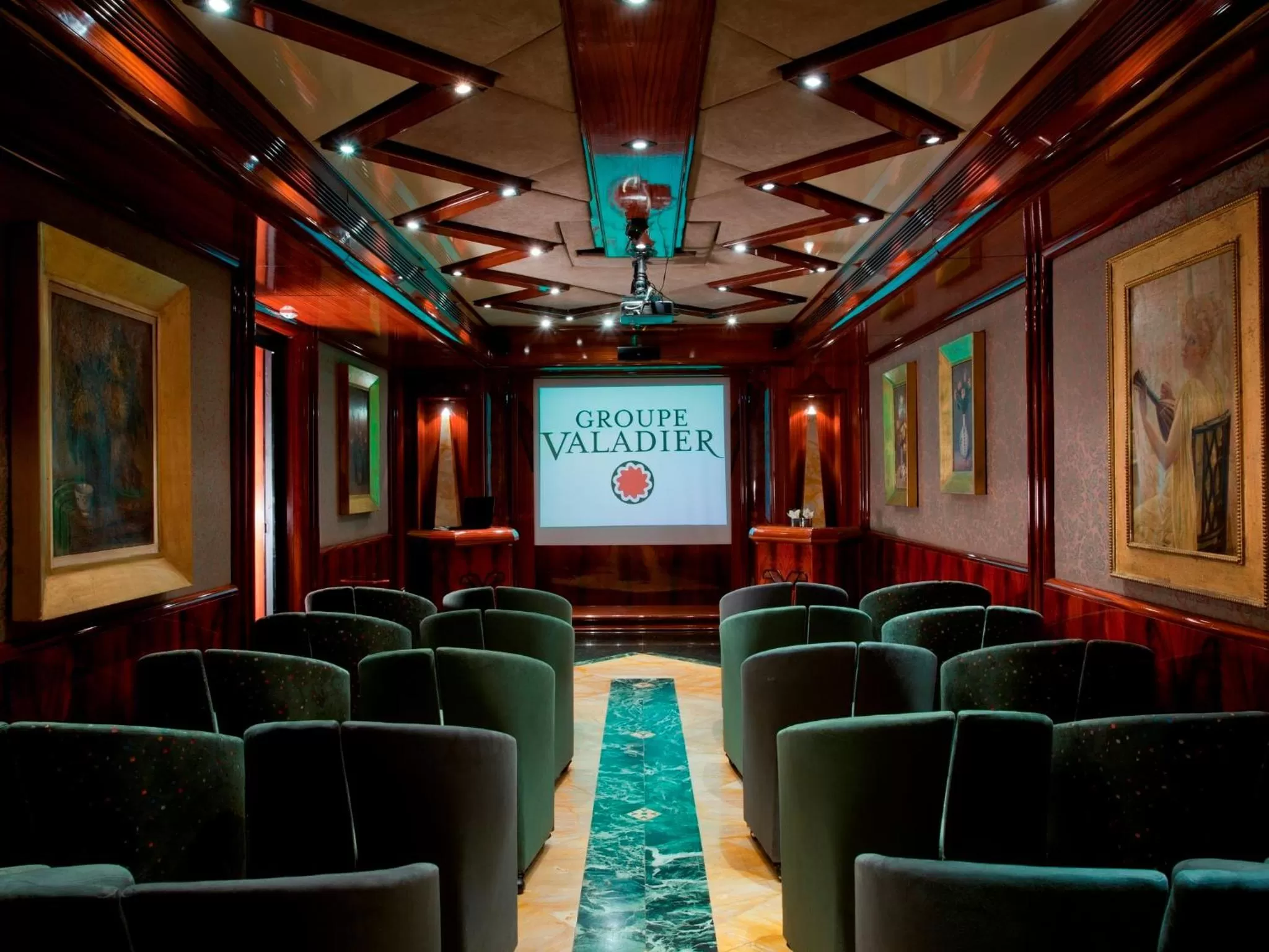 Business facilities in Hotel Valadier