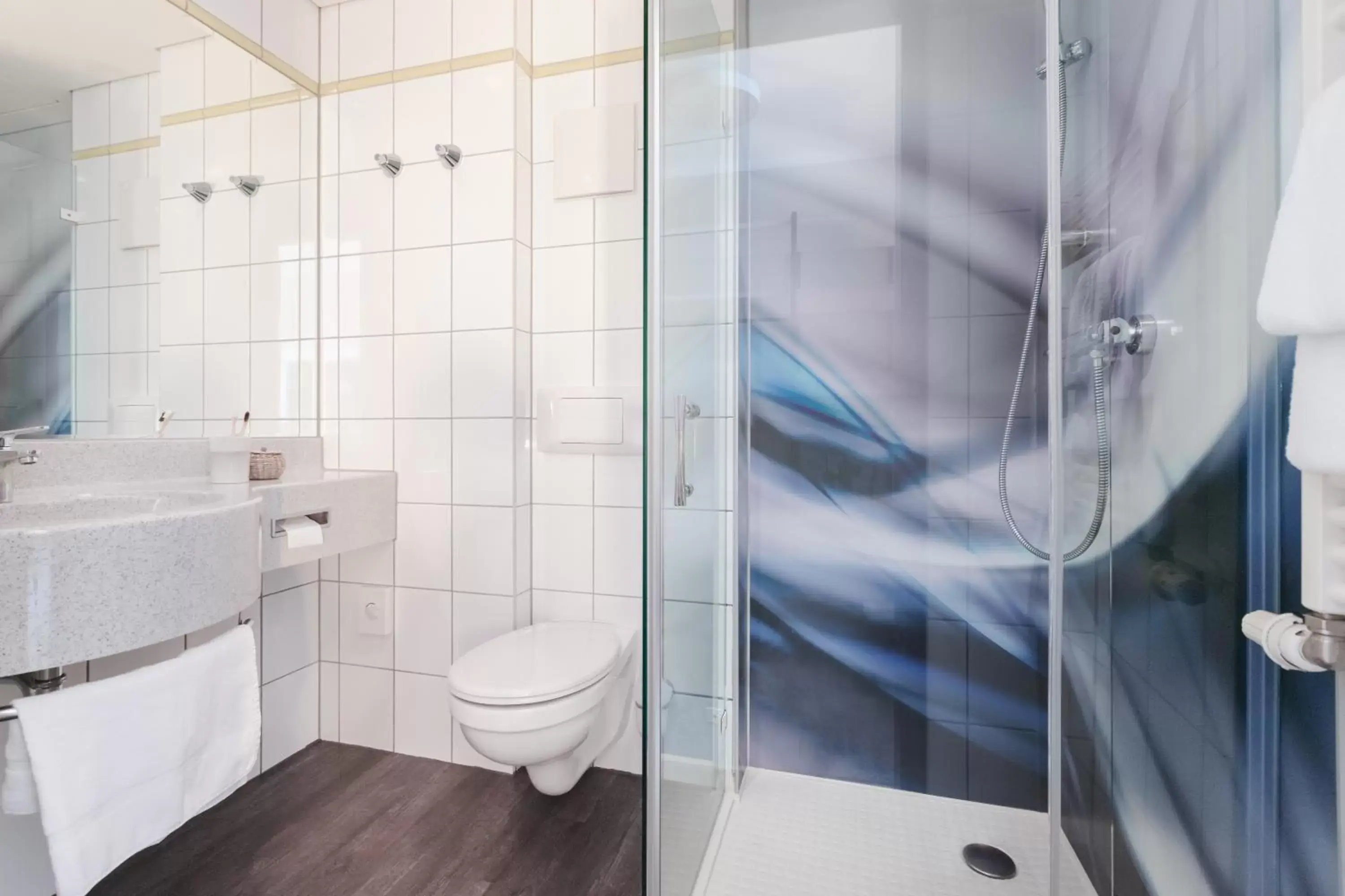 Shower, Bathroom in Select Hotel Elmshorn