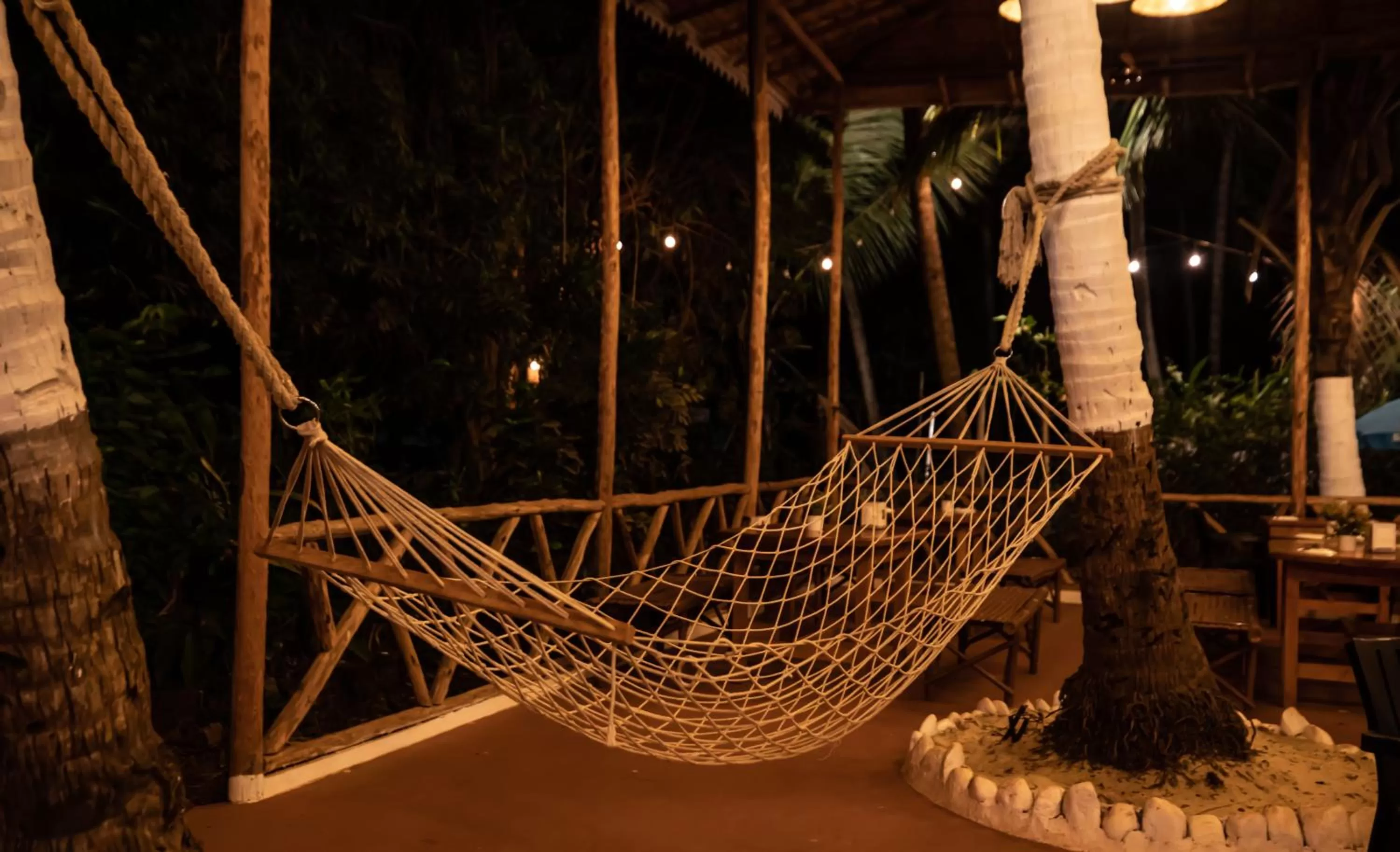 Restaurant/places to eat in The Woodside Inn