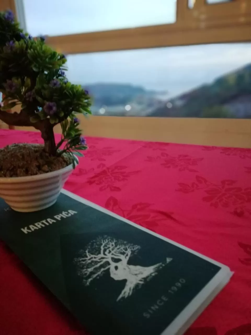 Restaurant/places to eat in " Villa Kruna Lux "