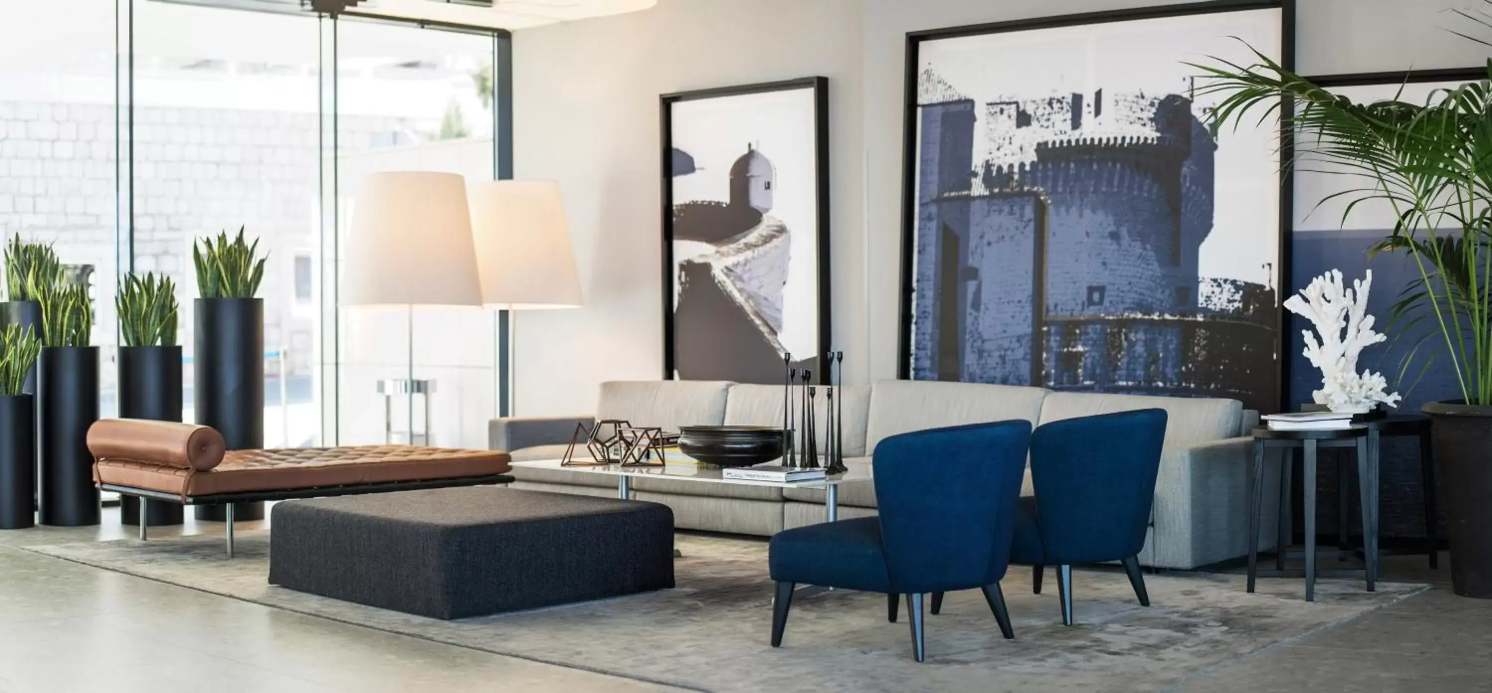 Lobby or reception in Hotel Excelsior Lobby or reception in Hotel Excelsior