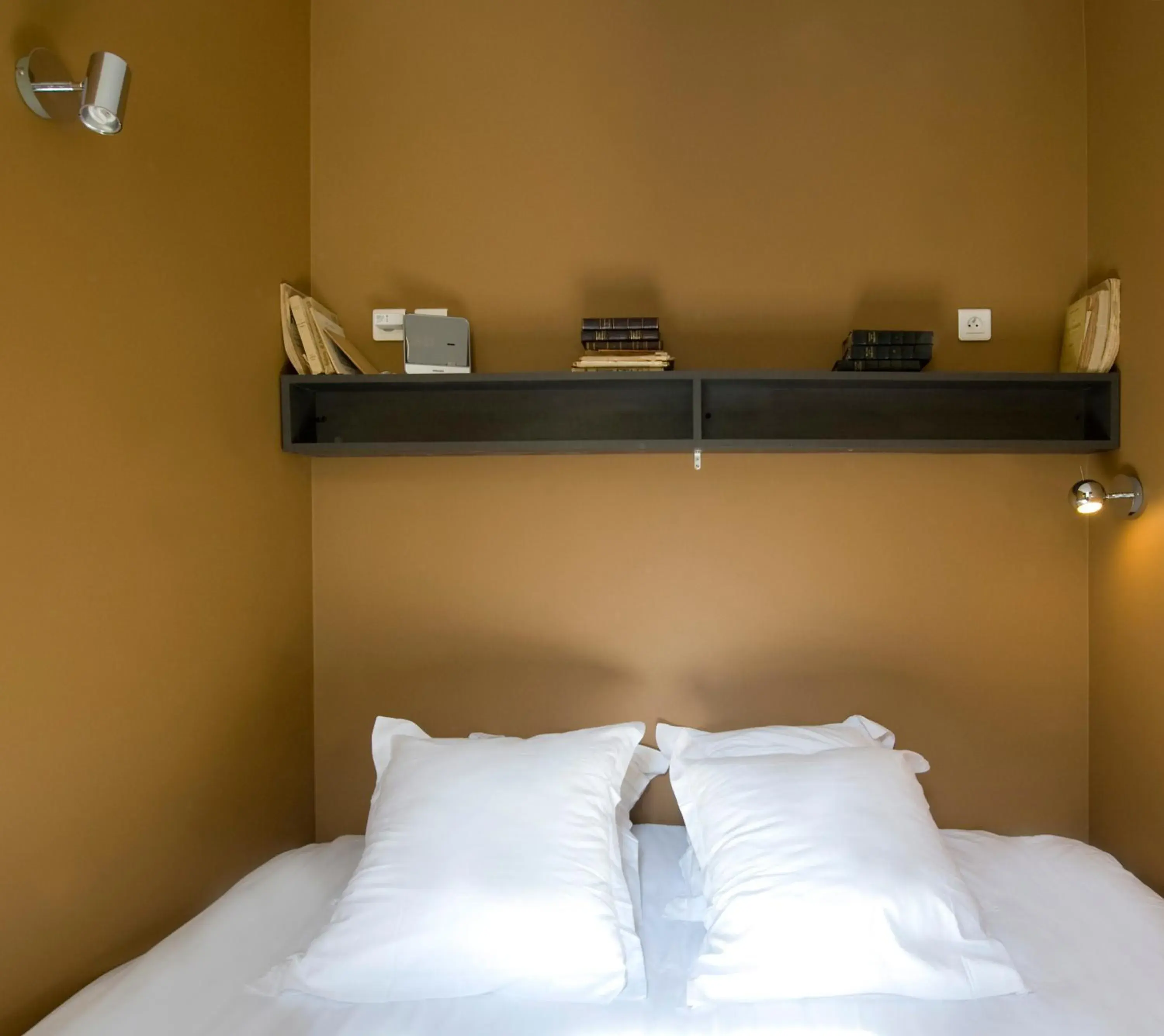 Bedroom, Bed in Helzear Montparnasse Suites