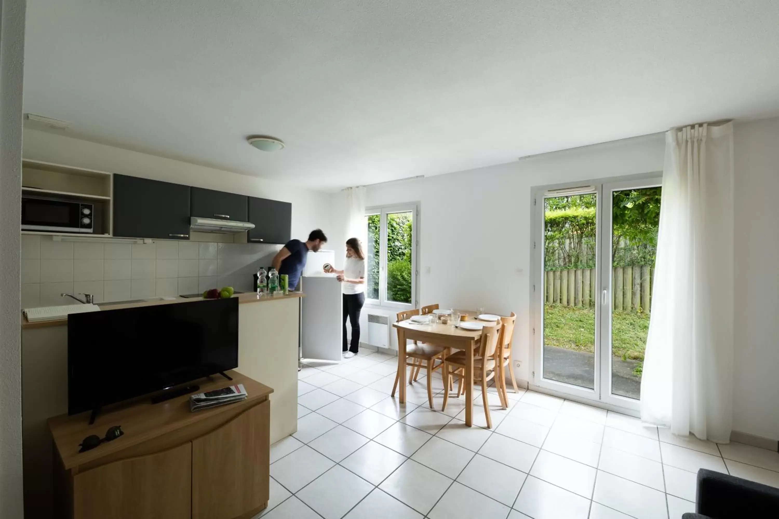 kitchen in Garden & City Lyon - Lissieu