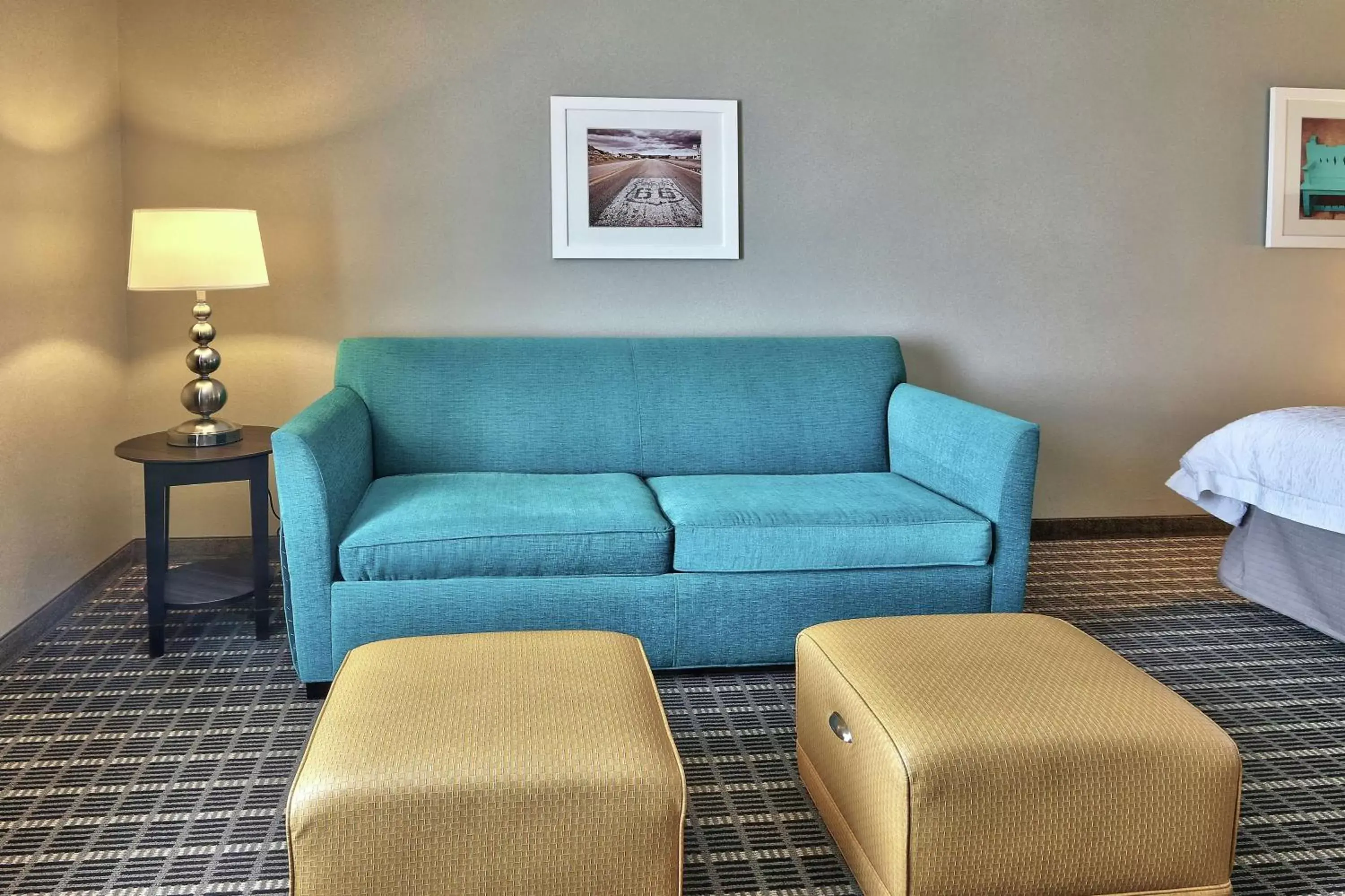 Living room, Seating Area in Hampton Inn & Suites Albuquerque Airport
