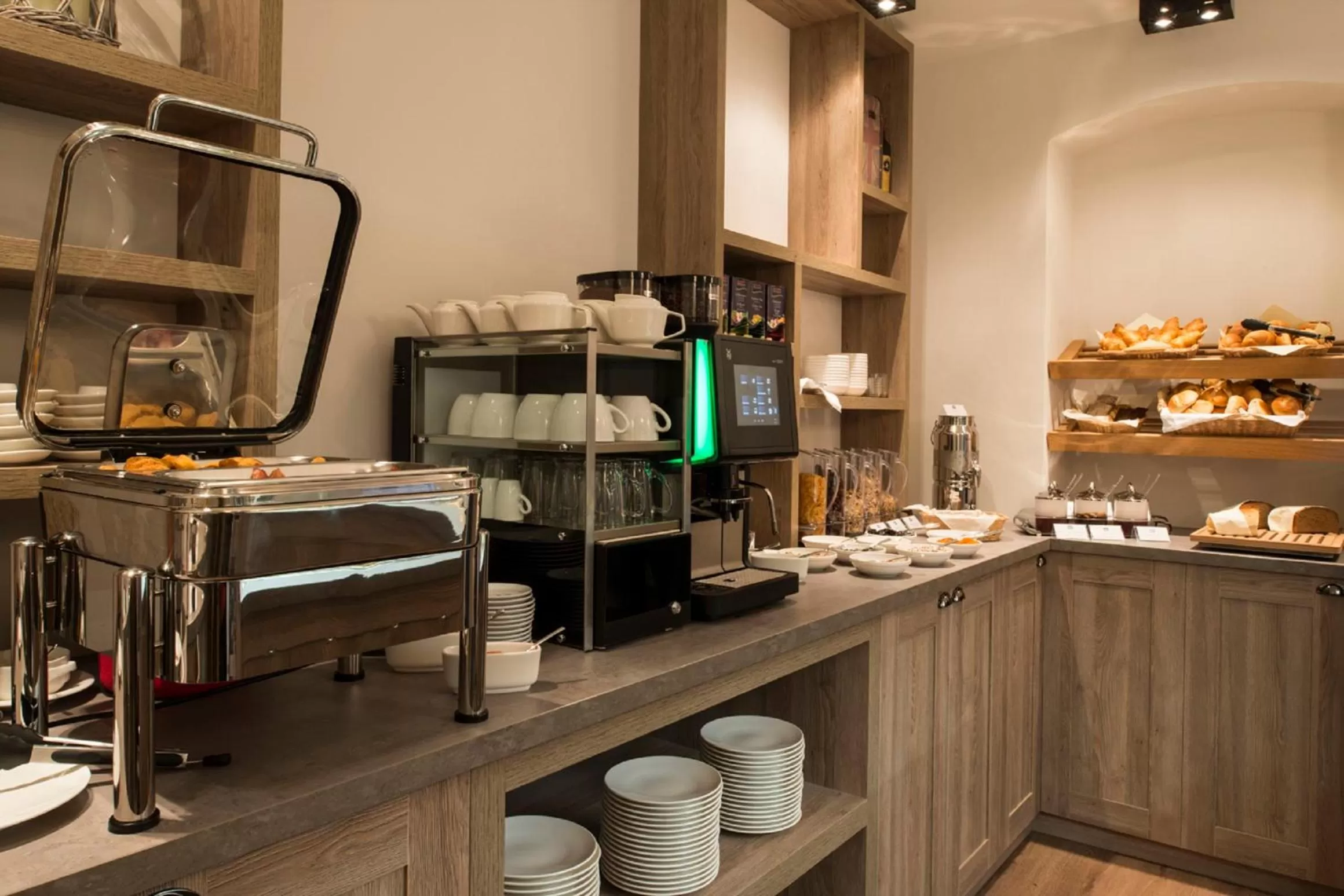 Buffet breakfast in Hotel Via Regia - VIAs-Hotels