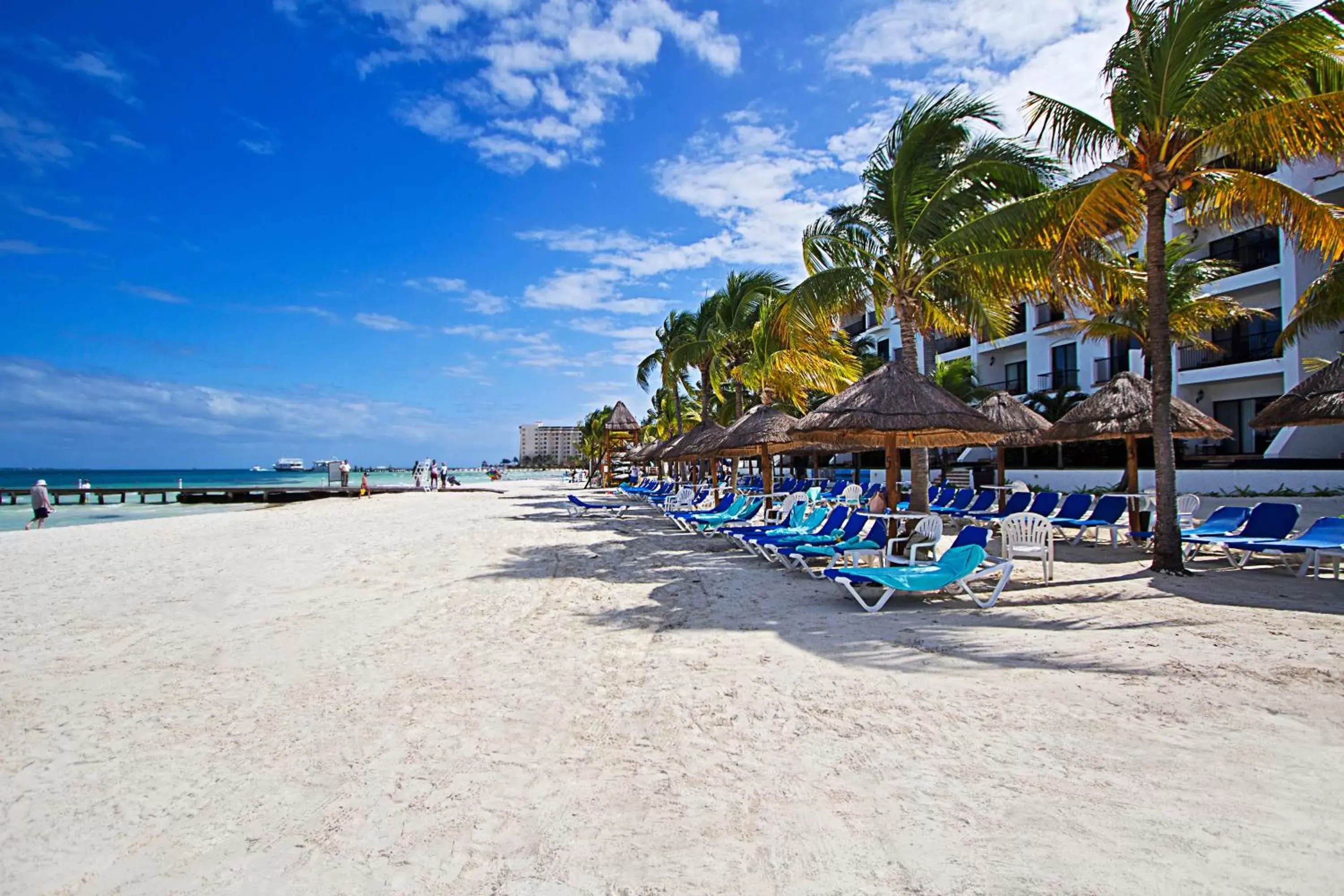 Facade/entrance, Beach in The Royal Cancun - All Suites Resort