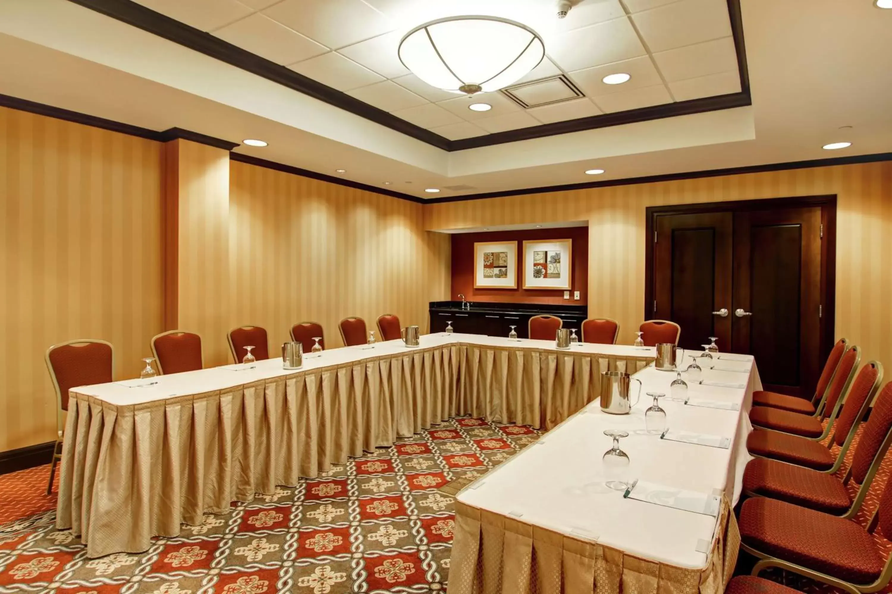 Meeting/conference room in Homewood Suites by Hilton Toronto Airport Corporate Centre