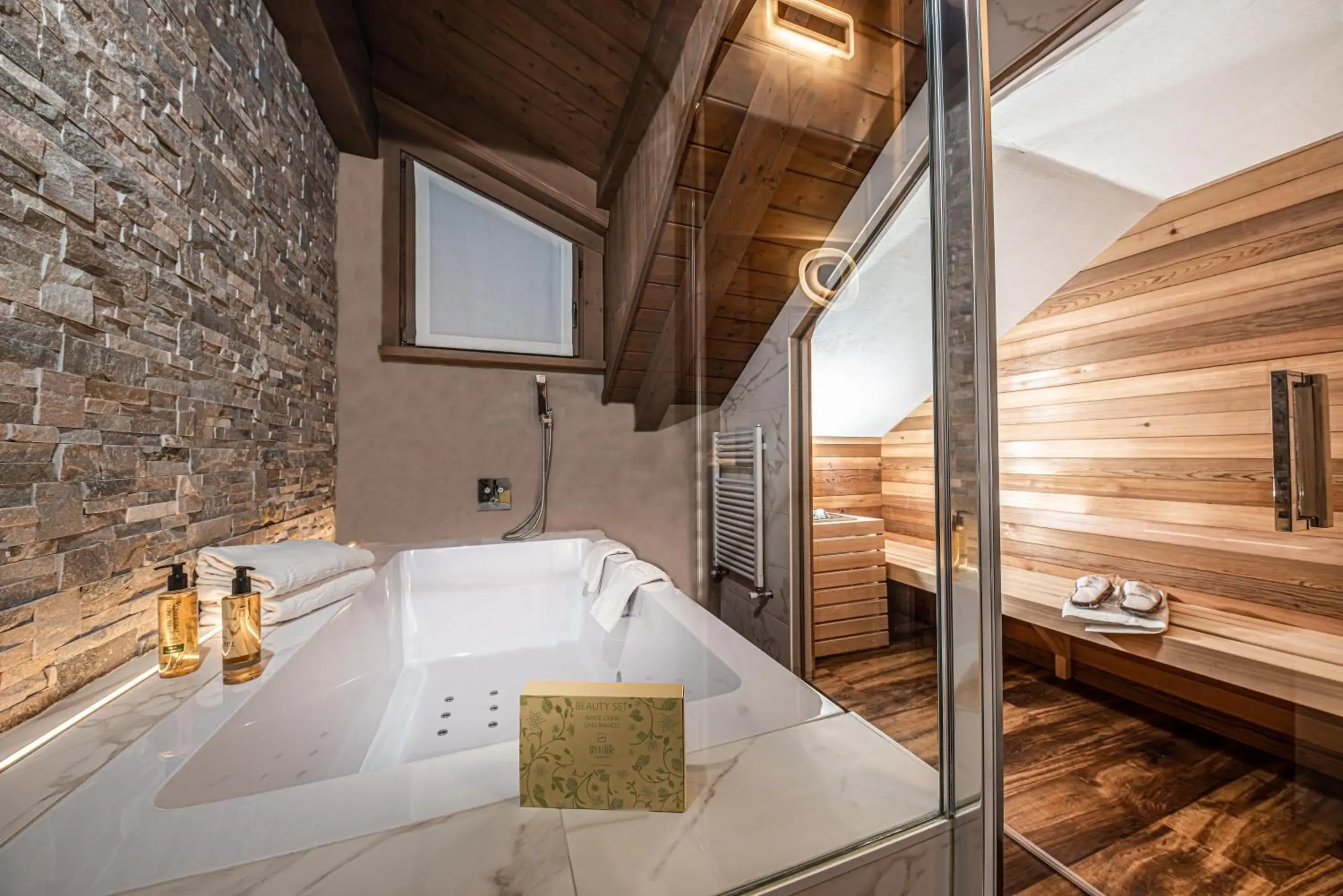 Bathroom in Hotel Bivio