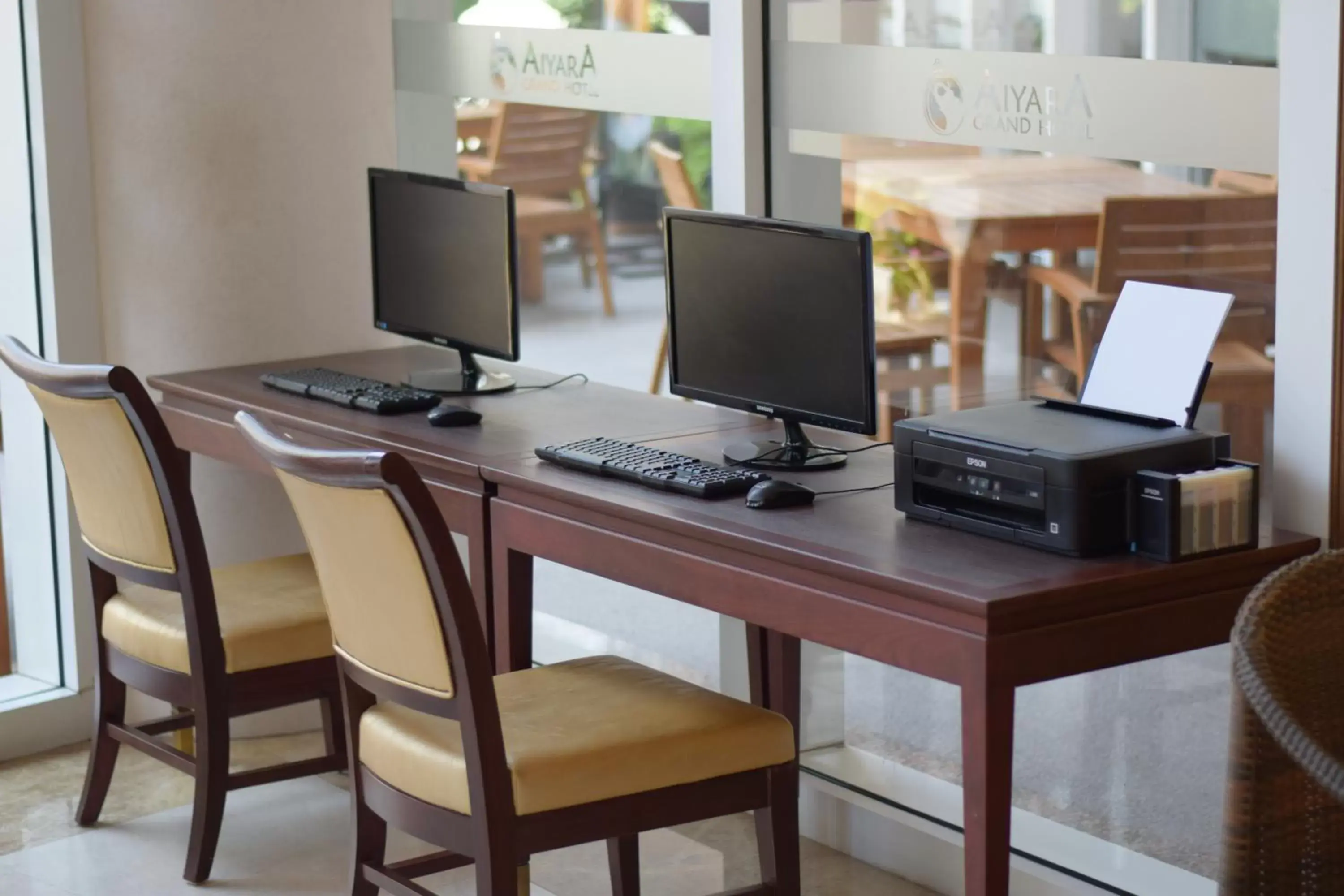 Business facilities, TV/Entertainment Center in Aiyara Grand Hotel