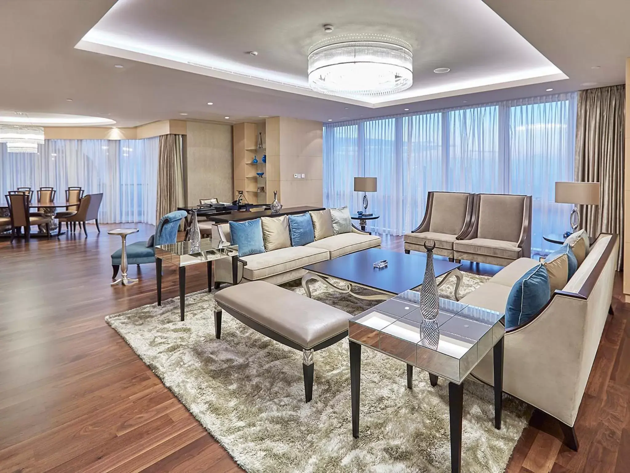 Living room in Wyndham Grand Istanbul Levent