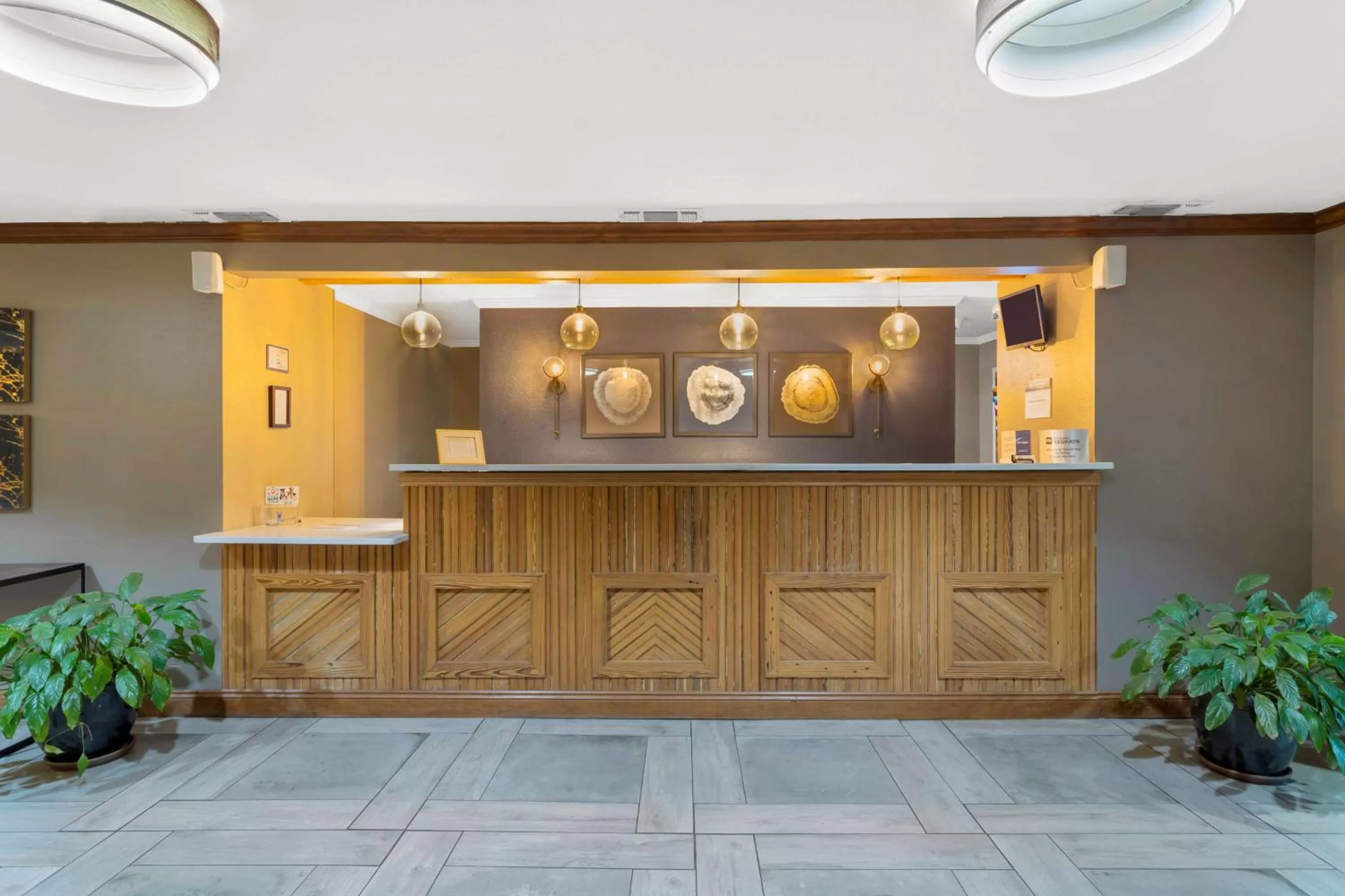Lobby or reception in Best Western Natchitoches Inn