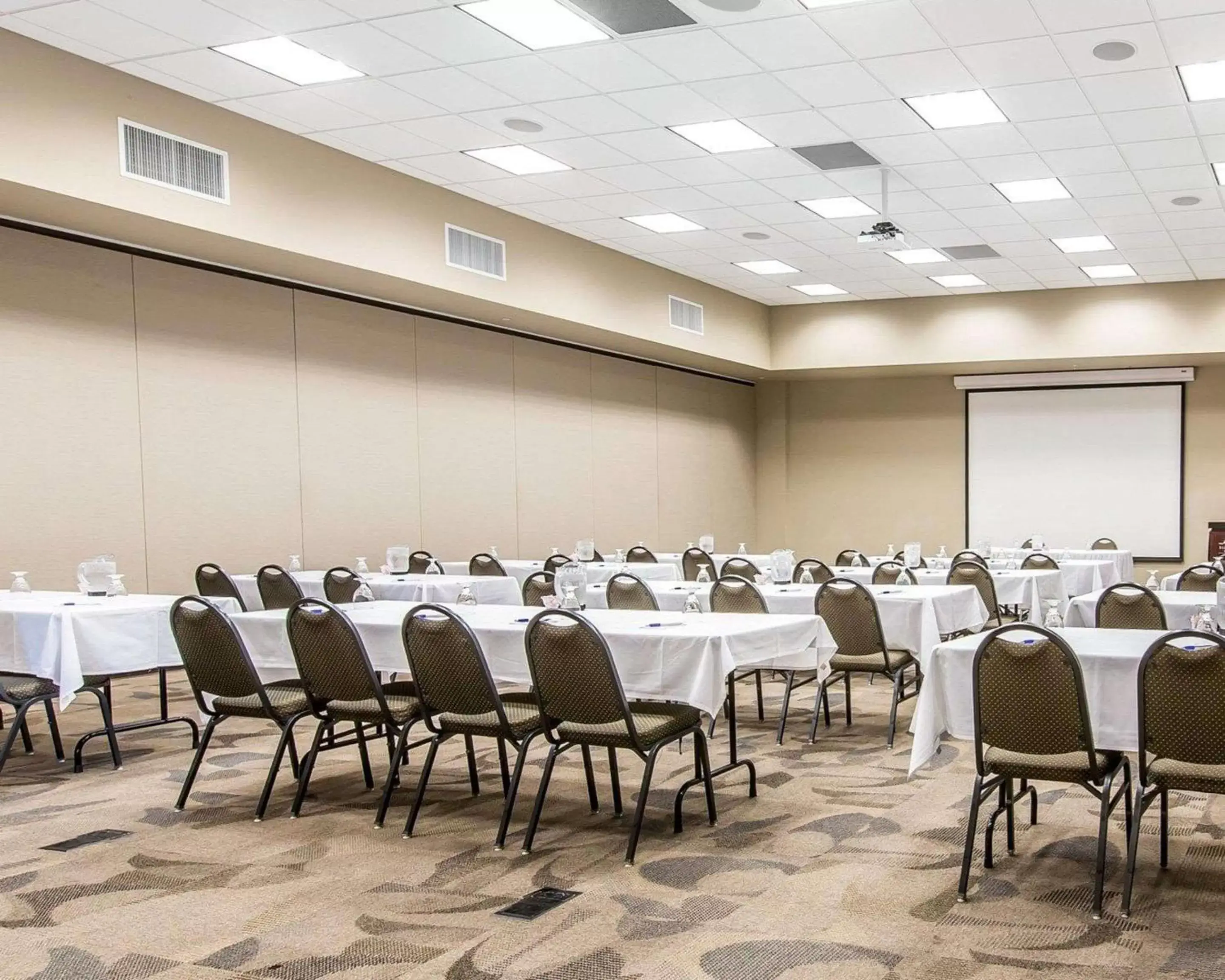 Banquet/Function facilities in Big Horn Resort, Ascend Hotel Collection