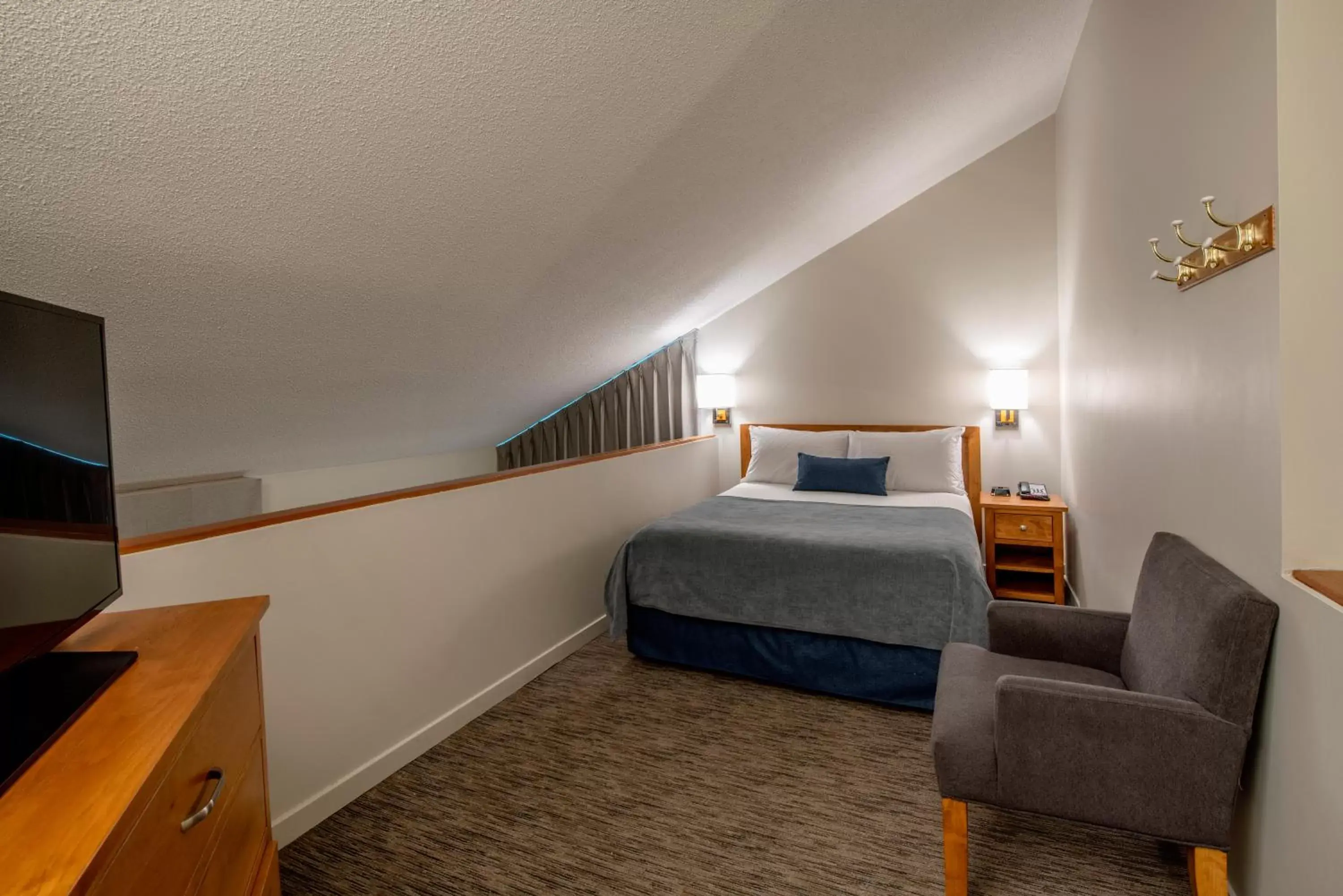 Bedroom, Bed in Whistler Village Inn & Suites