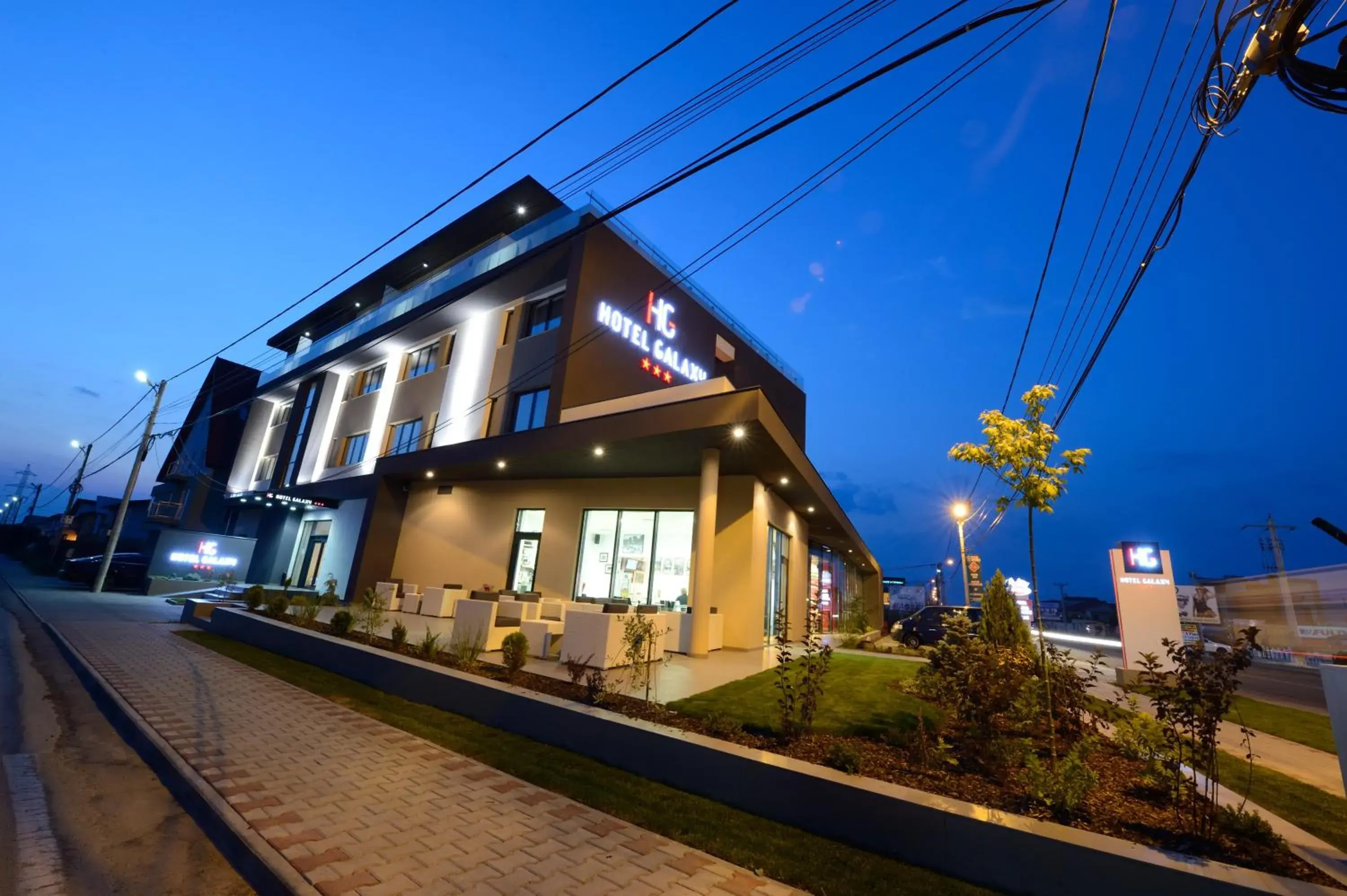 Facade/entrance, Property Building in Hotel Galaxy