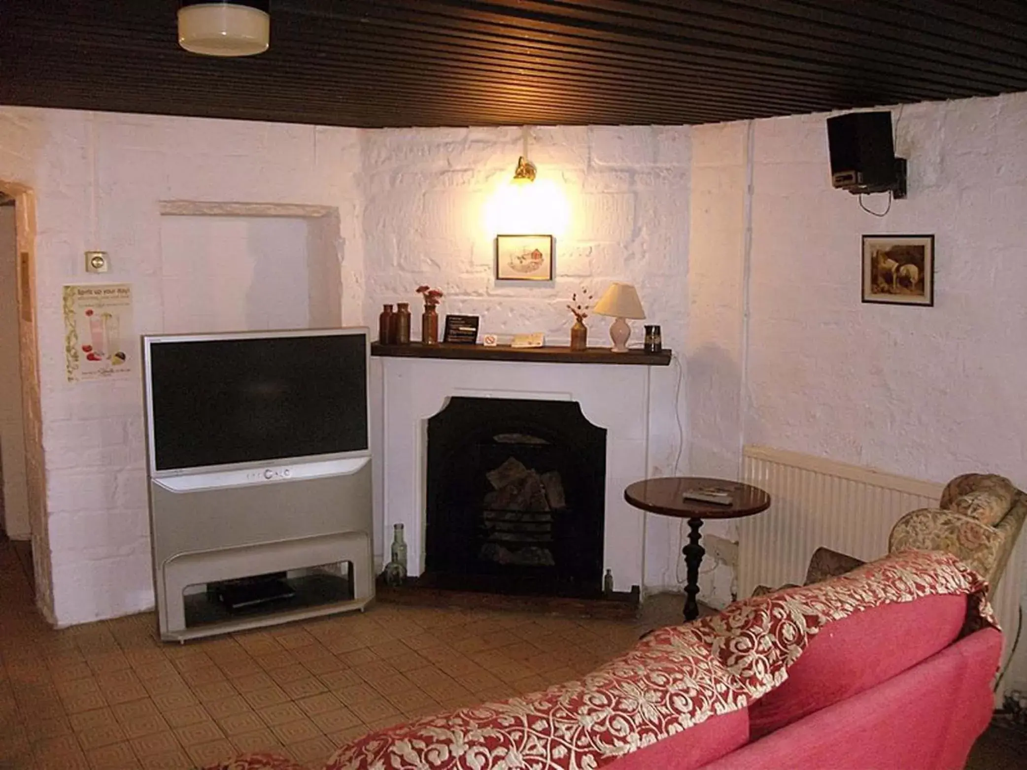 Seating area, TV/Entertainment Center in Fieldways