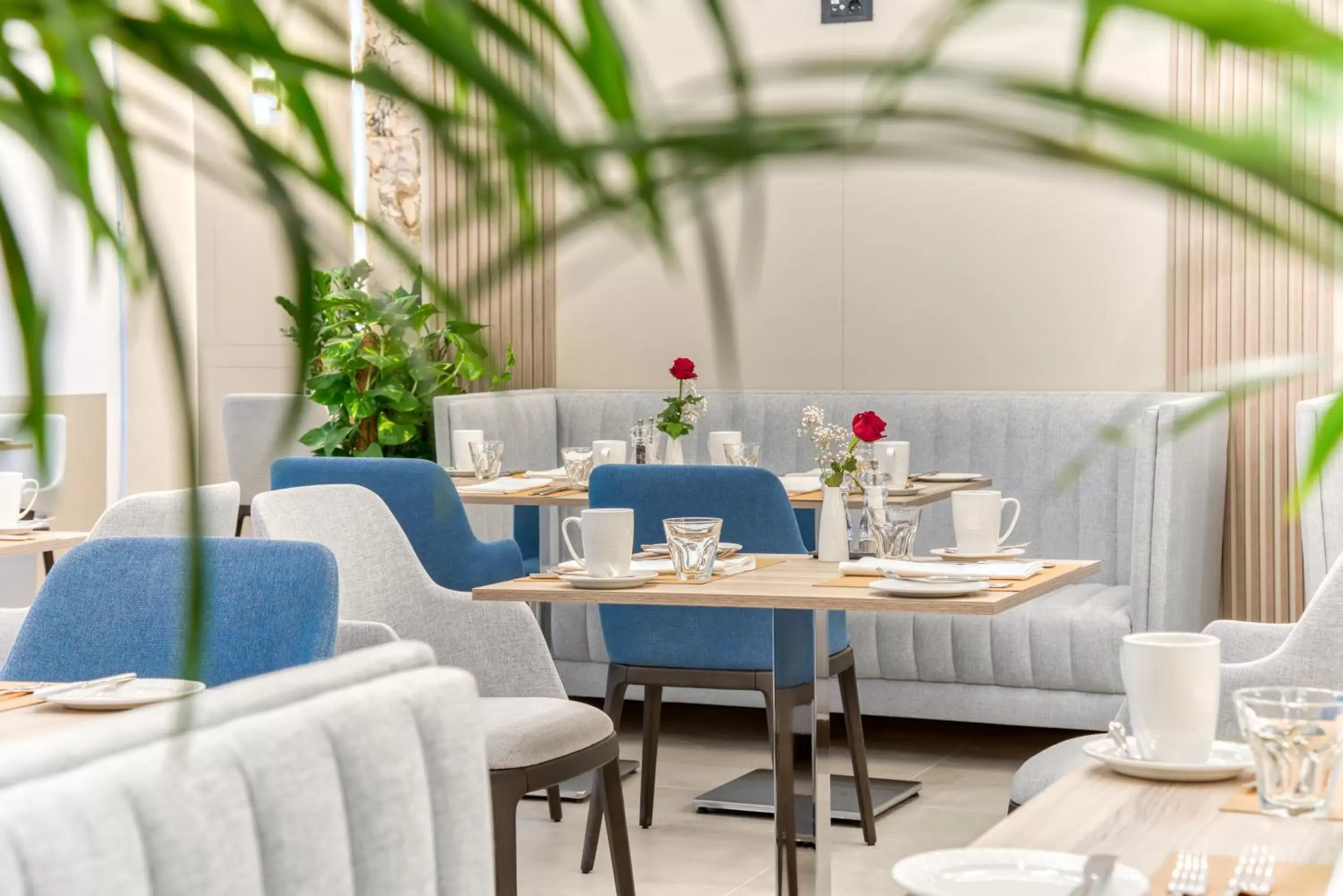 Restaurant/places to eat in Hyatt Regency Kotor Bay Resort Restaurant/places to eat in Hyatt Regency Kotor Bay Resort